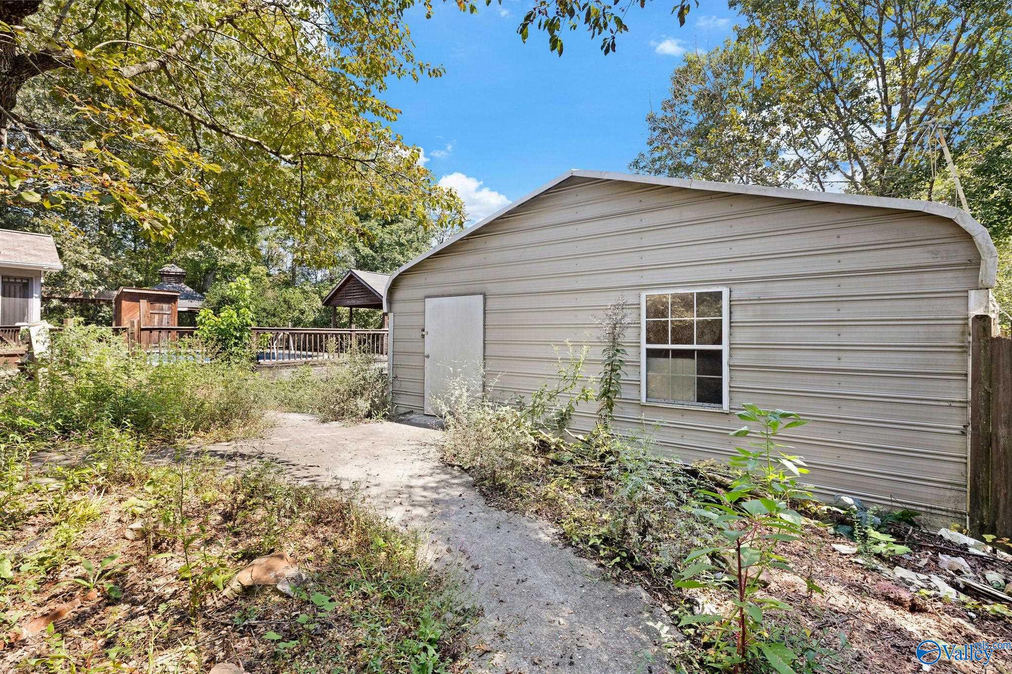 102 County Road 233