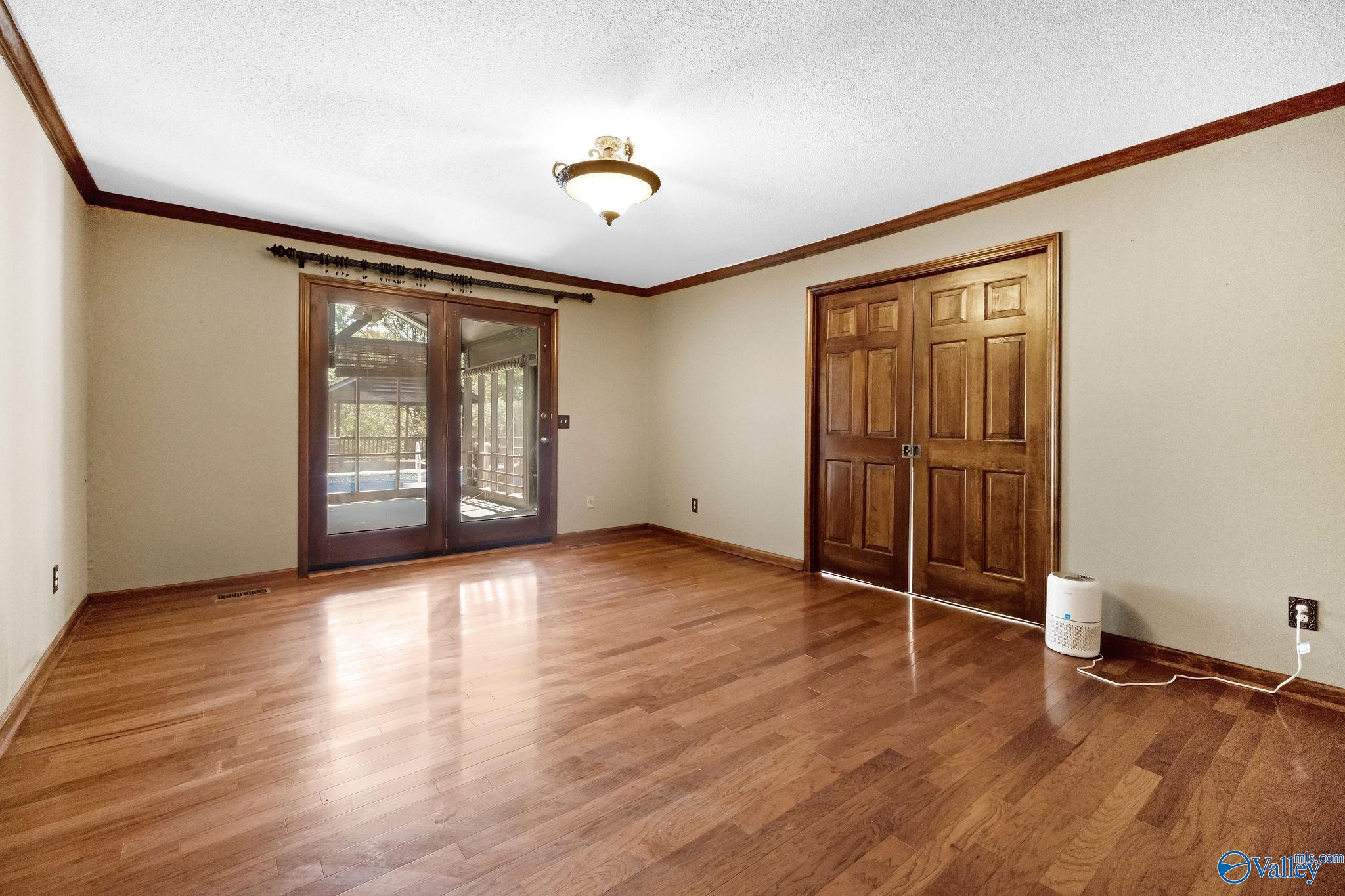102 County Road 233