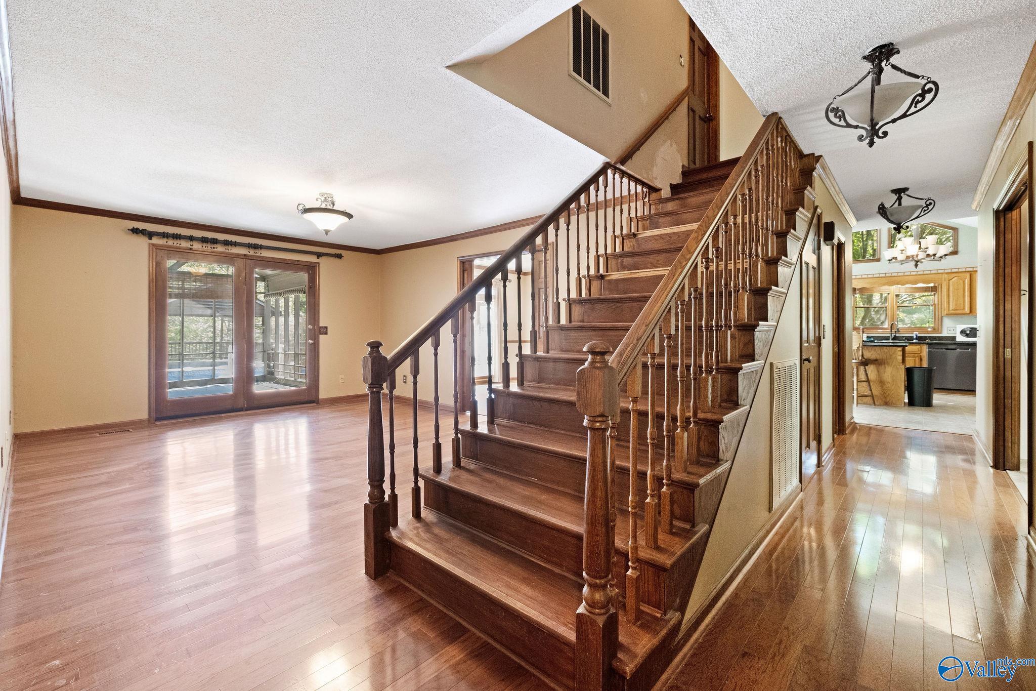 102 County Road 233