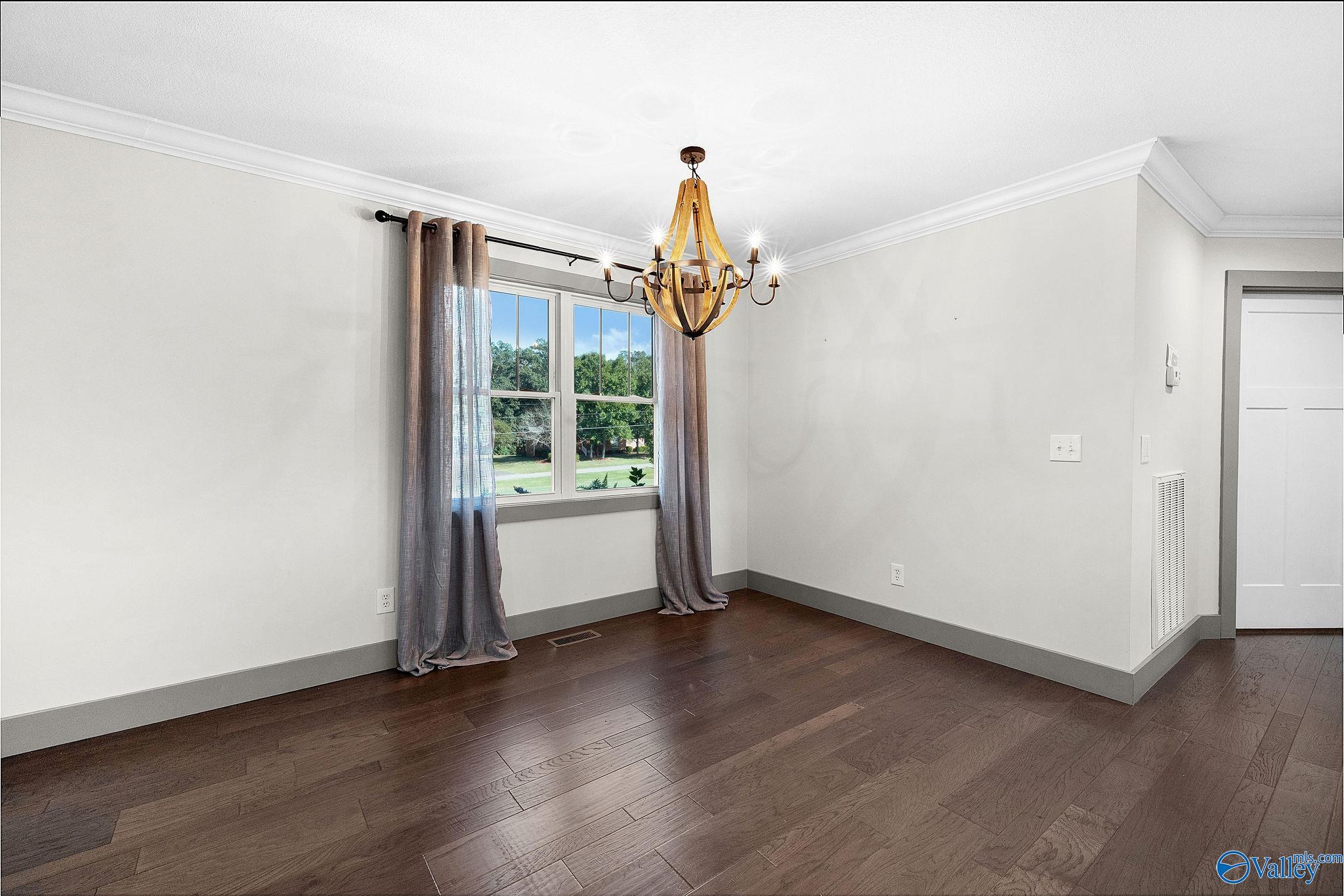 1121 Martin Road