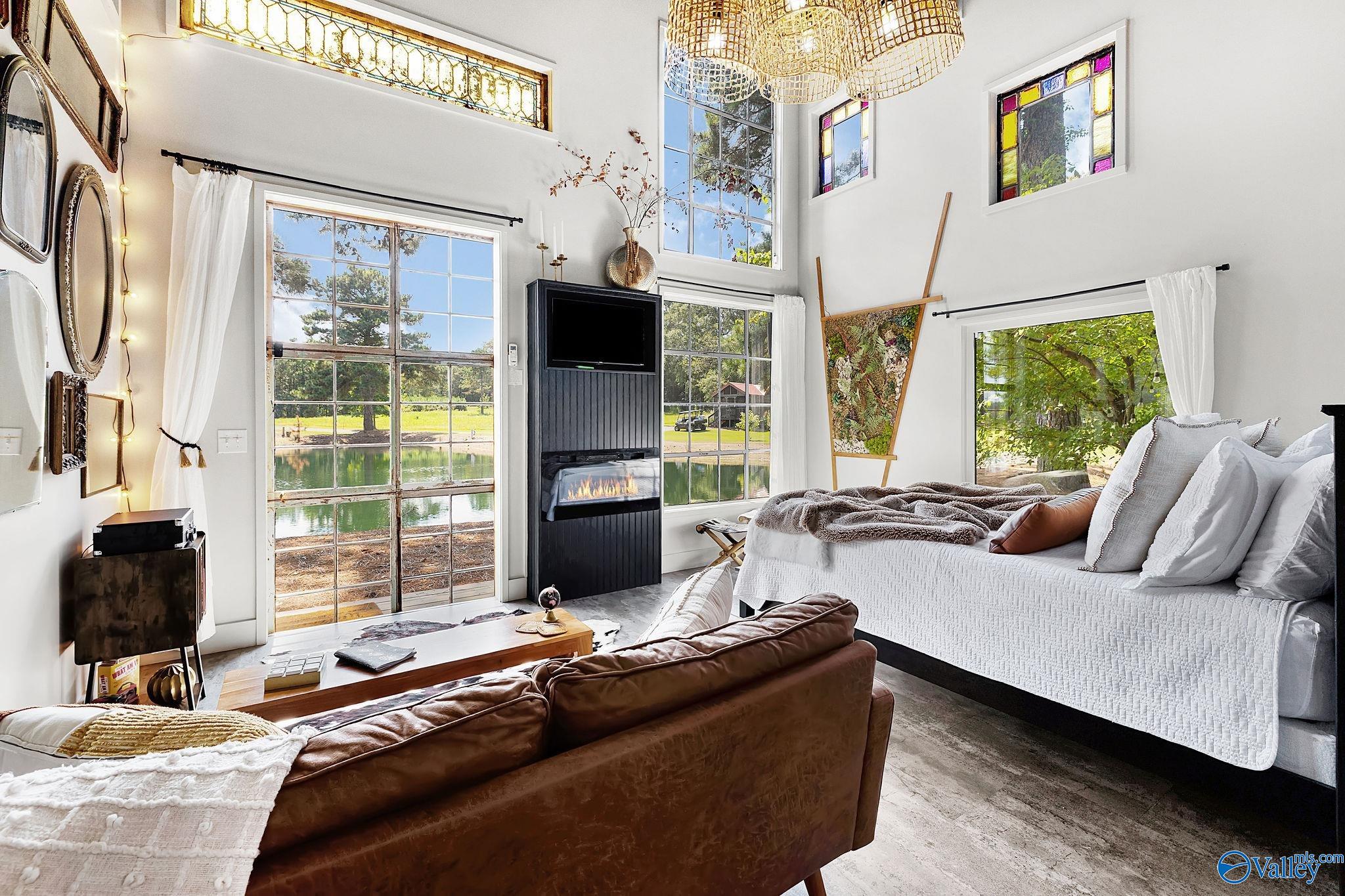 1121 Martin Road