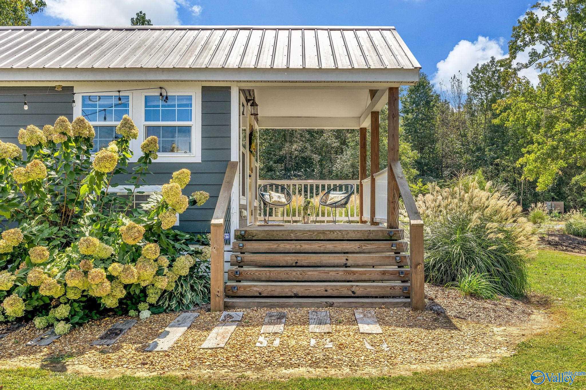 1121 Martin Road