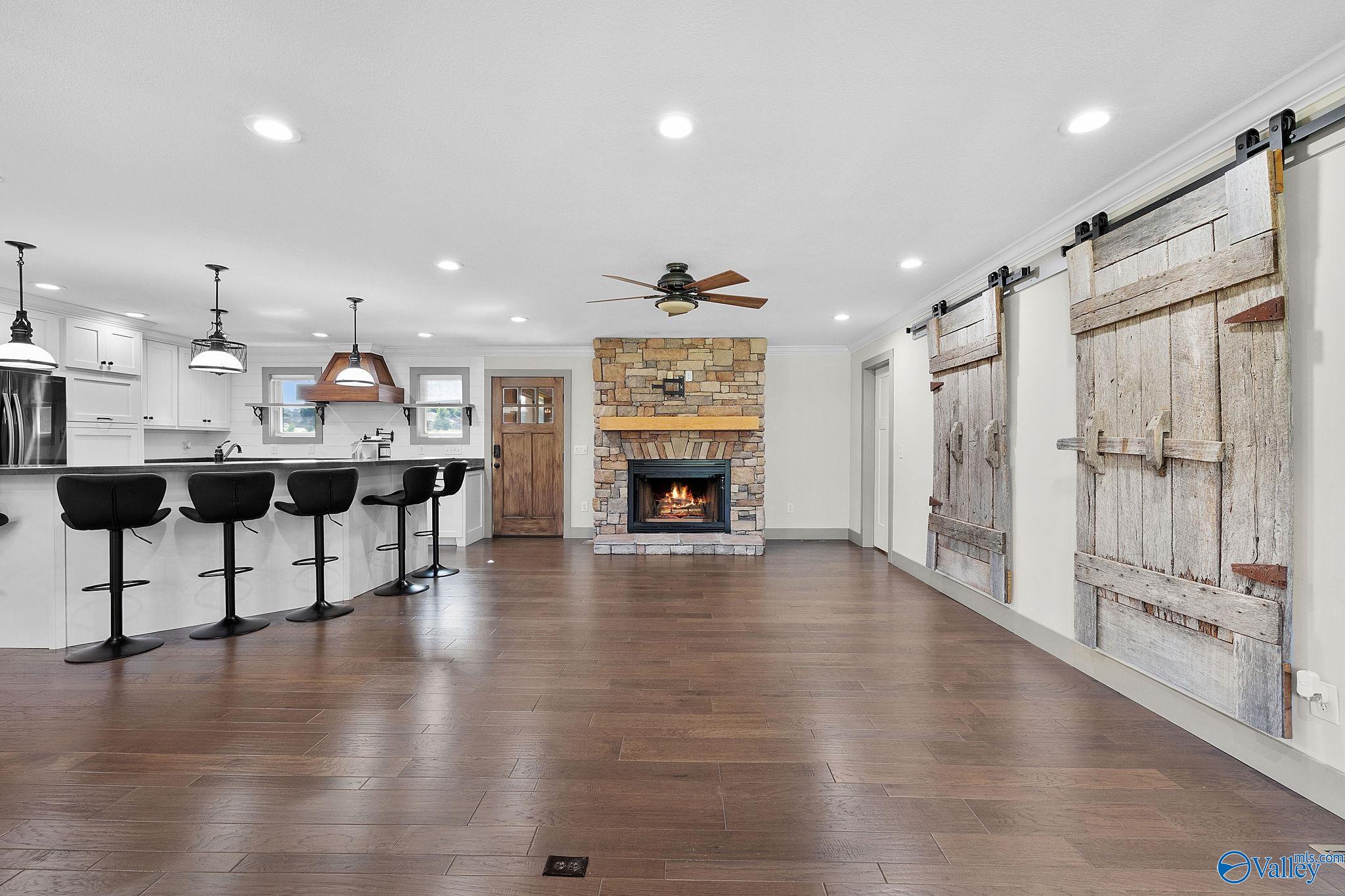 1121 Martin Road