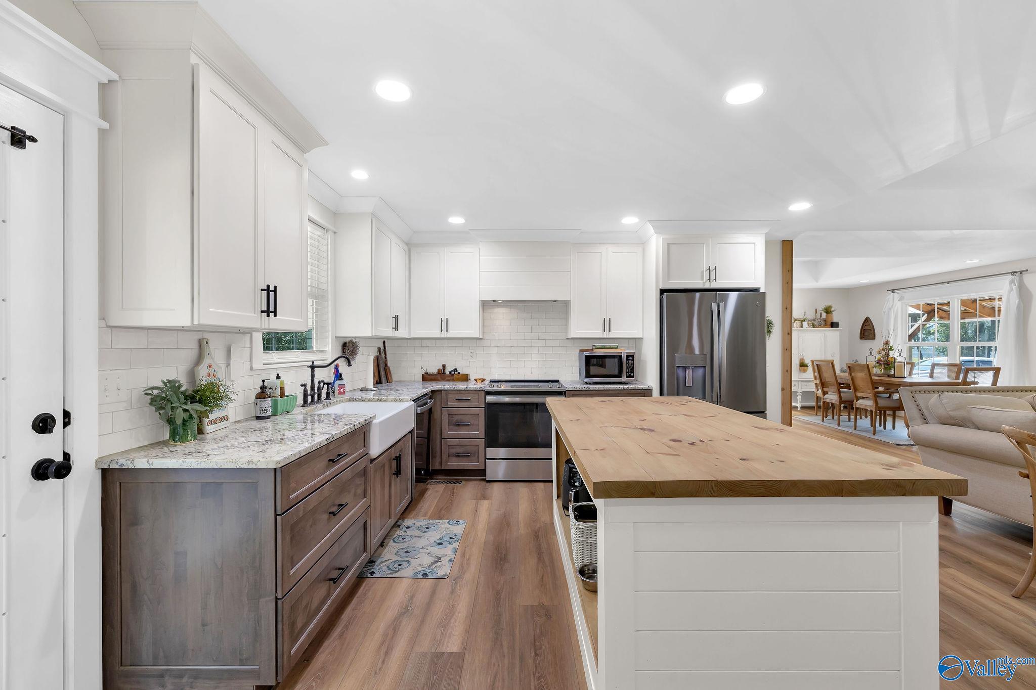 1520 White Elephant Road