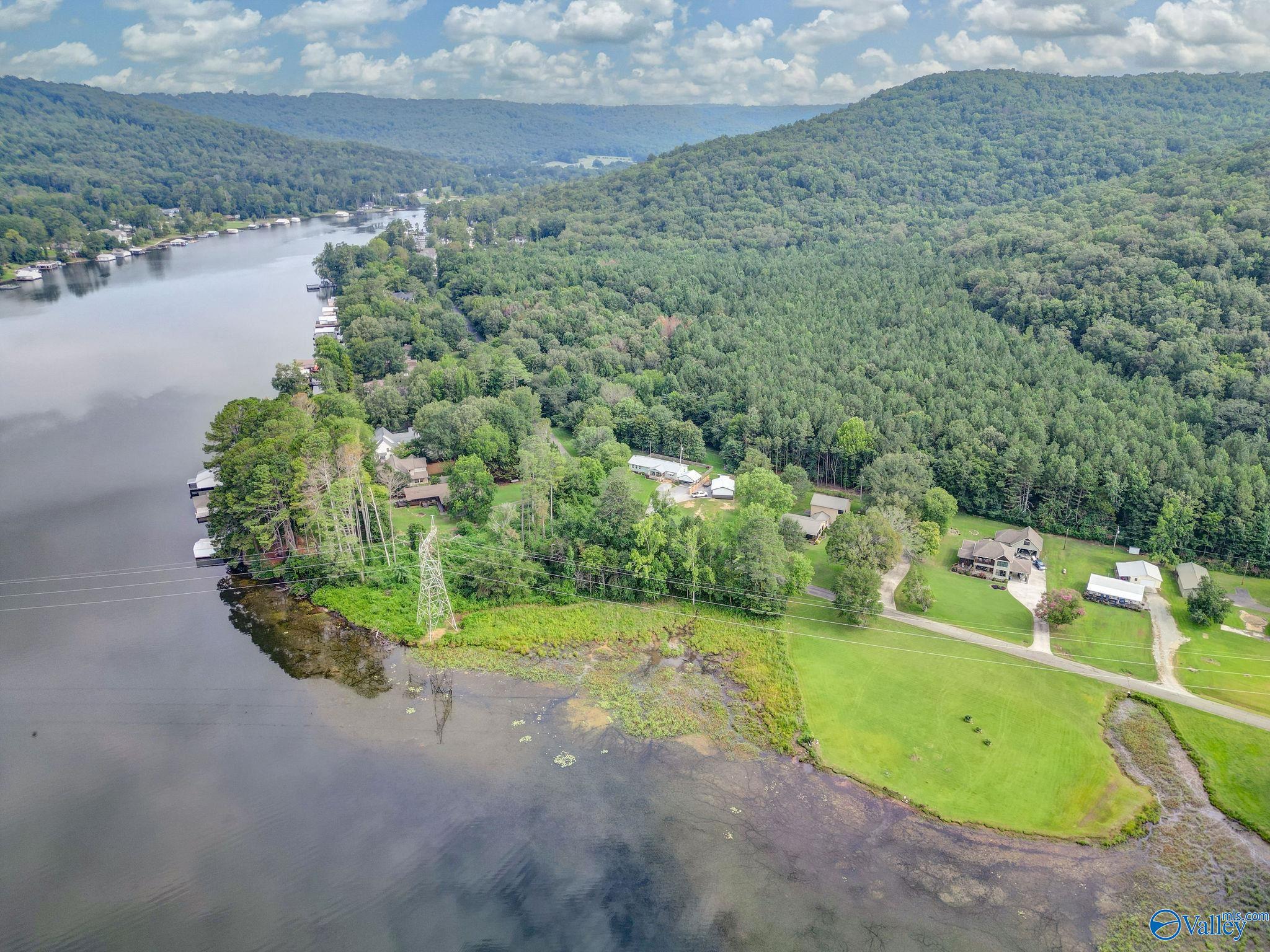 1520 White Elephant Road