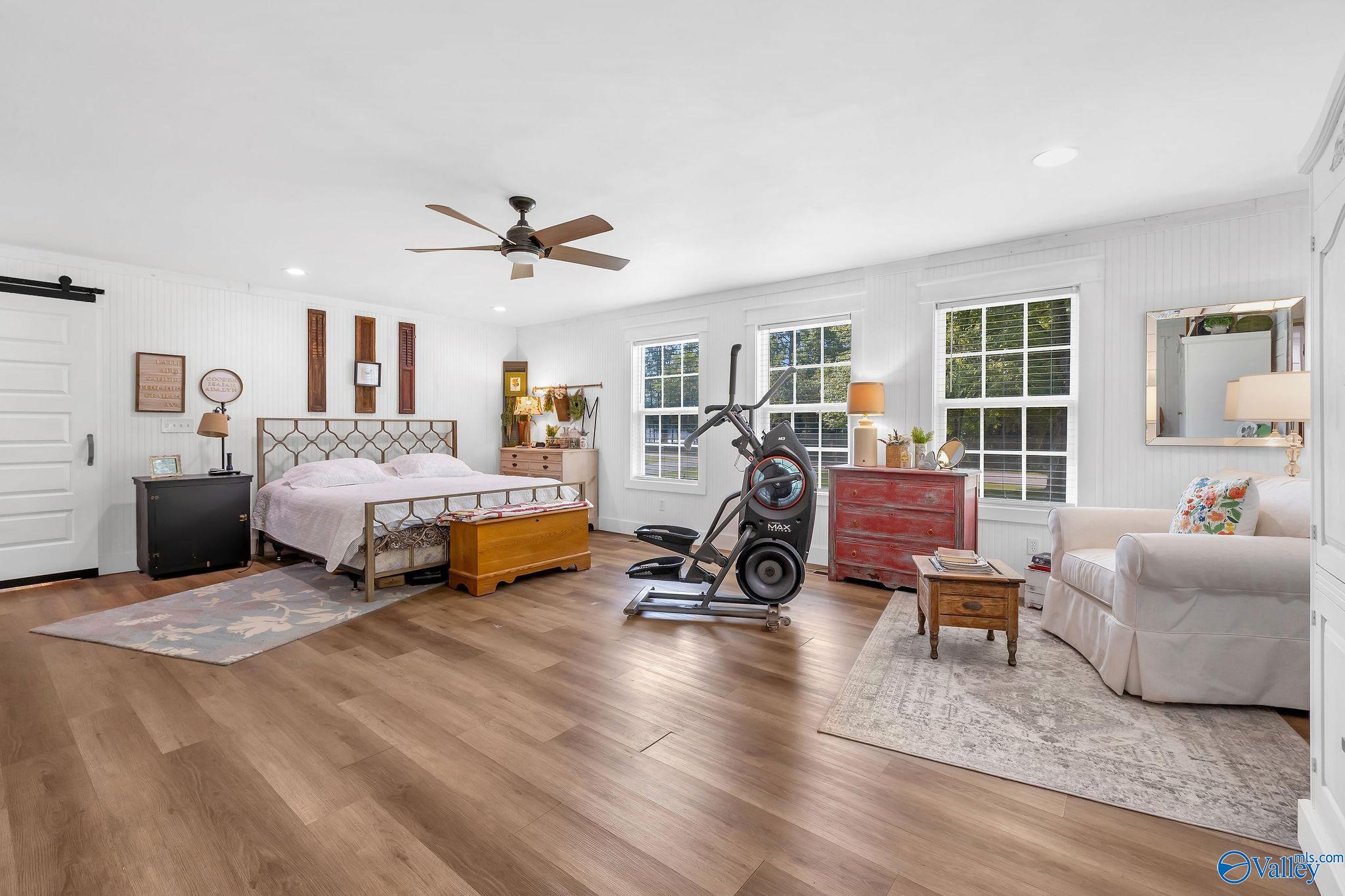 1520 White Elephant Road