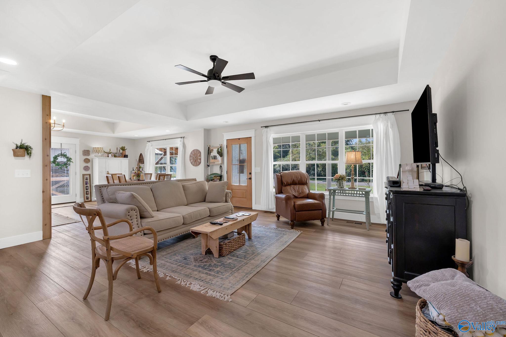 1520 White Elephant Road