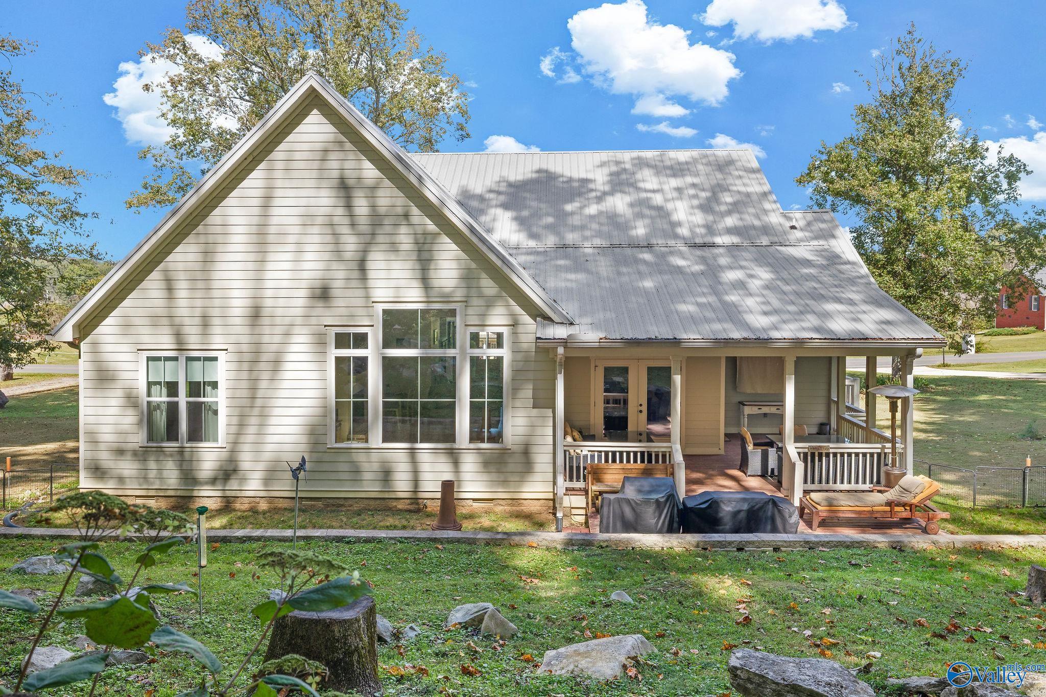 6492 Spring Creek Drive