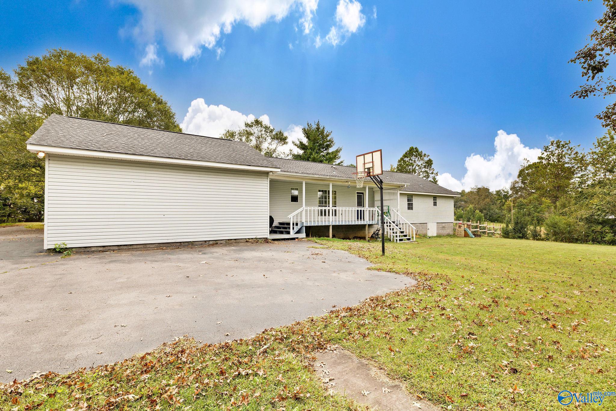 5470 Highpoint Road