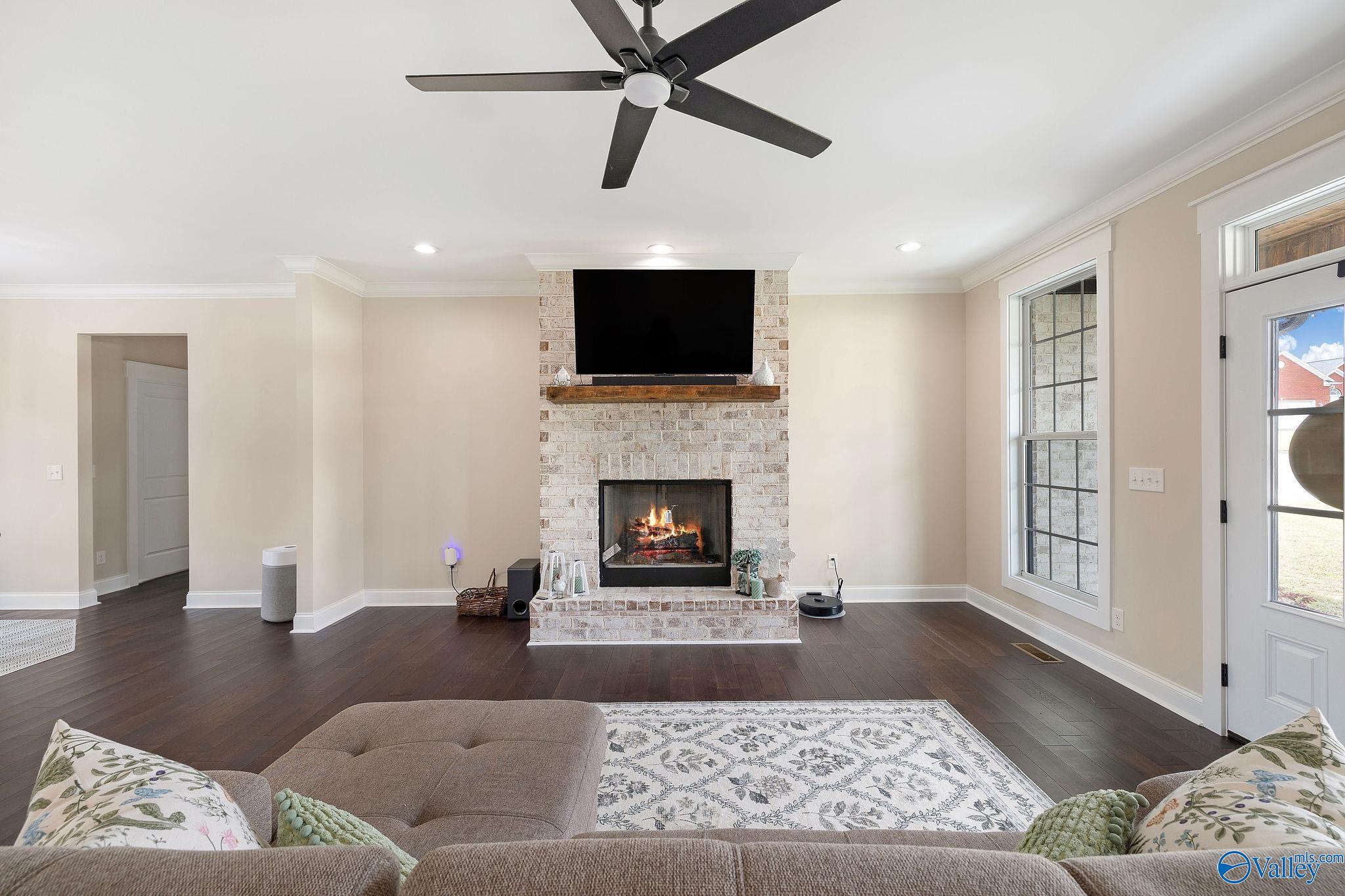 44 Krimson Circle, Albertville