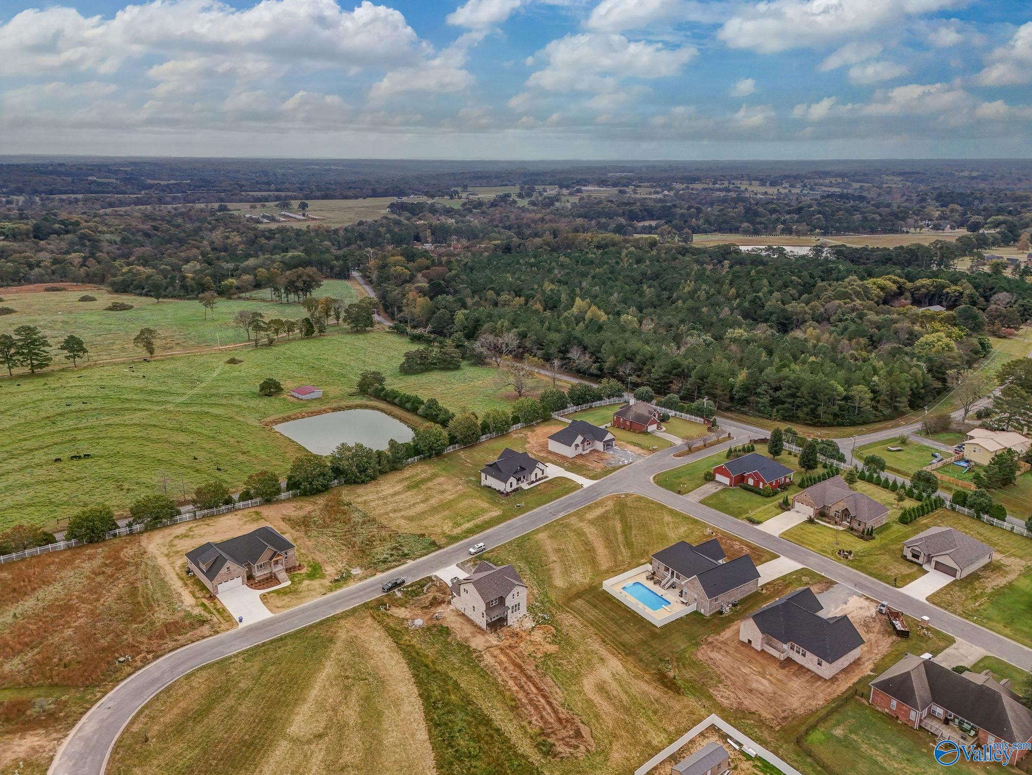44 Krimson Circle, Albertville