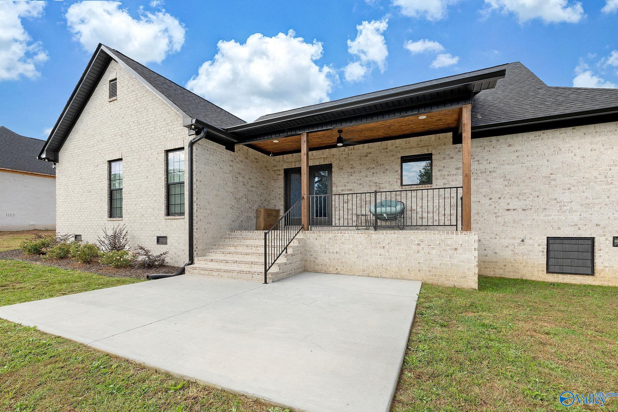 44 Krimson Circle, Albertville