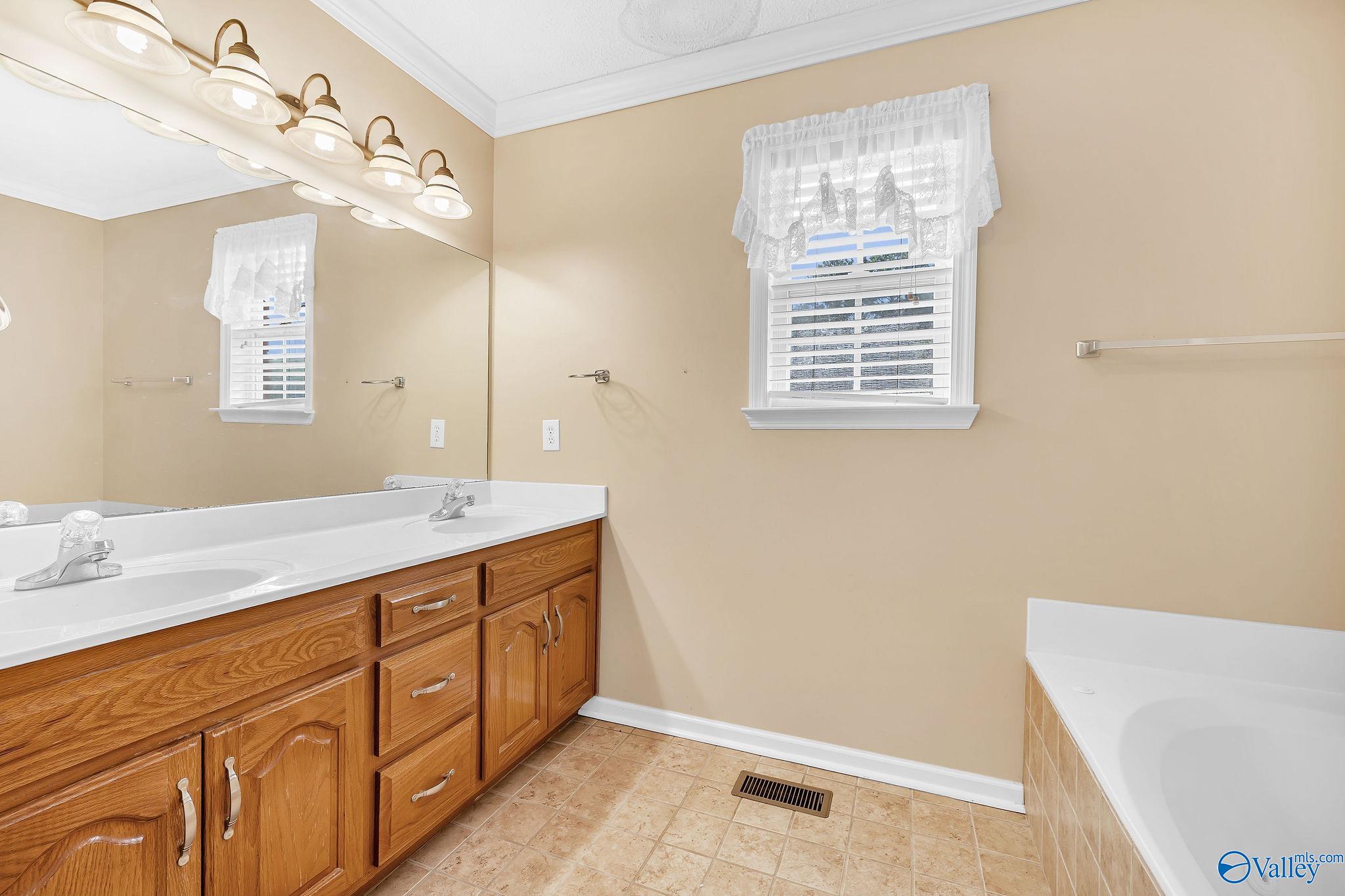 1308 Dan Avenue, Albertville