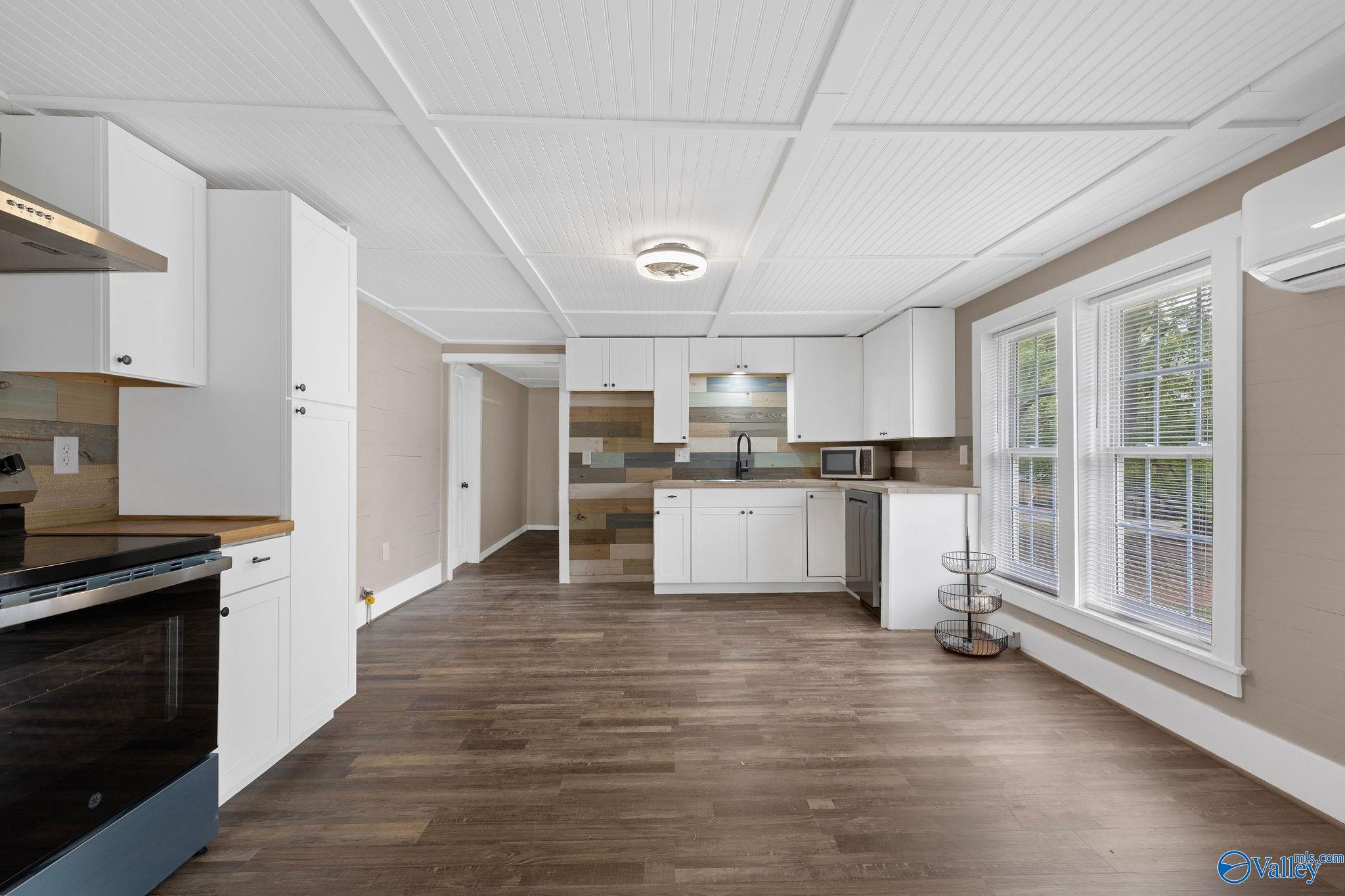 1609 Obrig Avenue, Guntersville