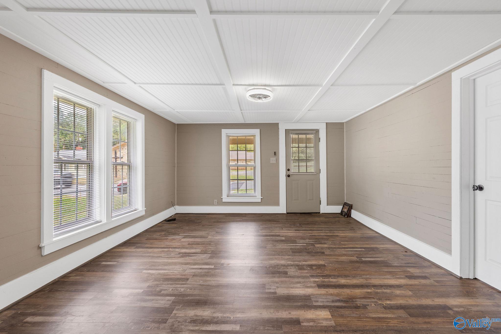 1609 Obrig Avenue, Guntersville