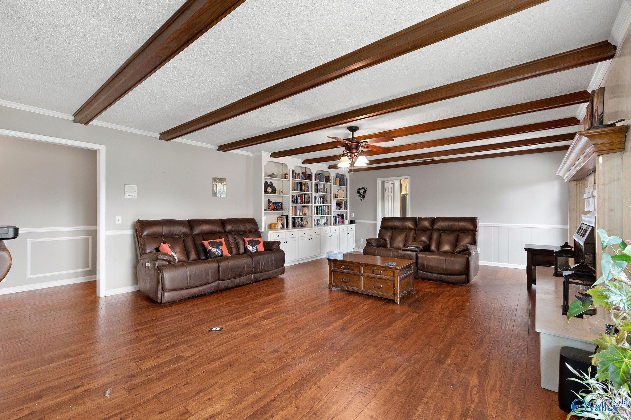 489 Solitude Avenue