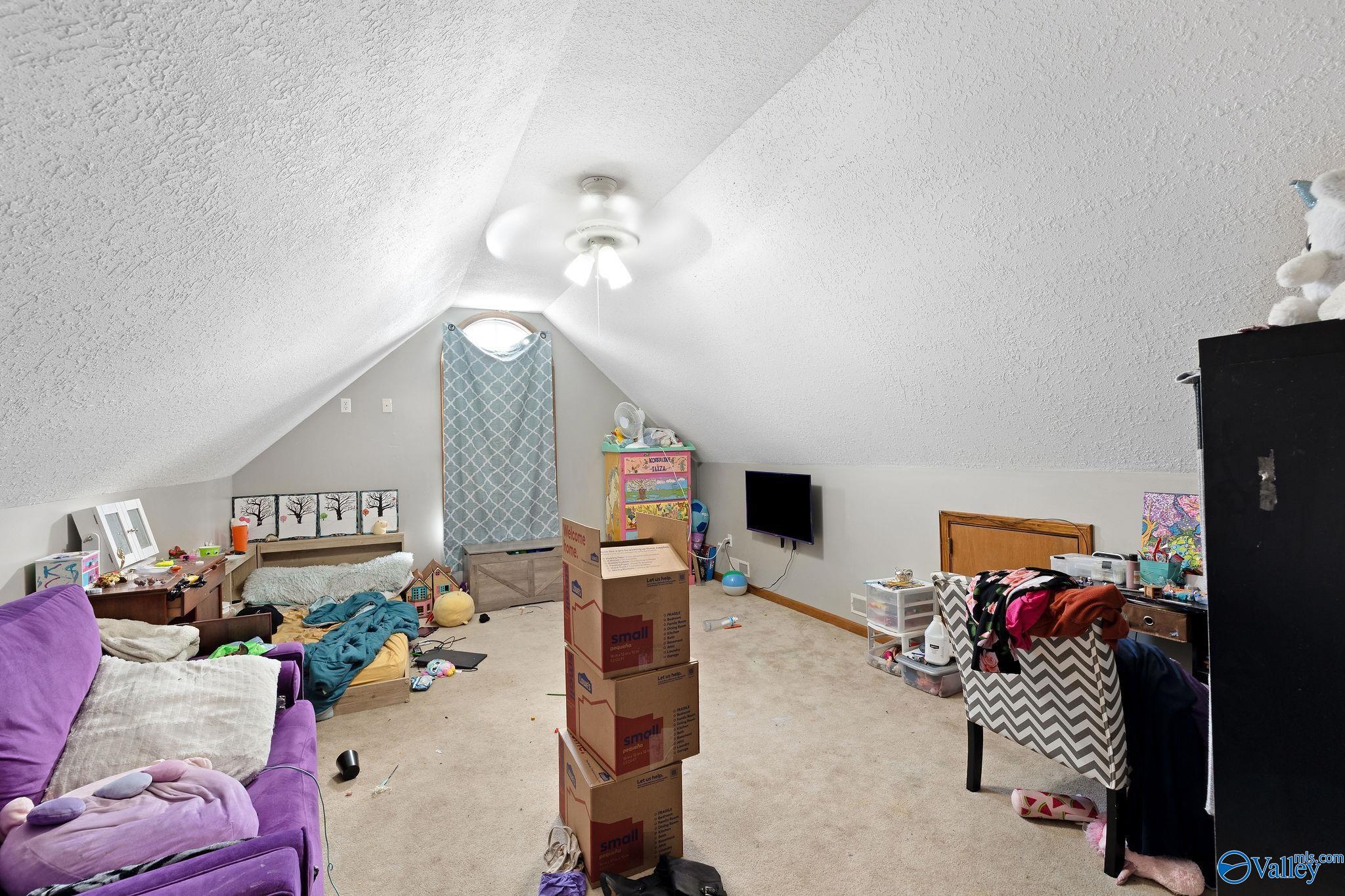 4345 Walnut Street