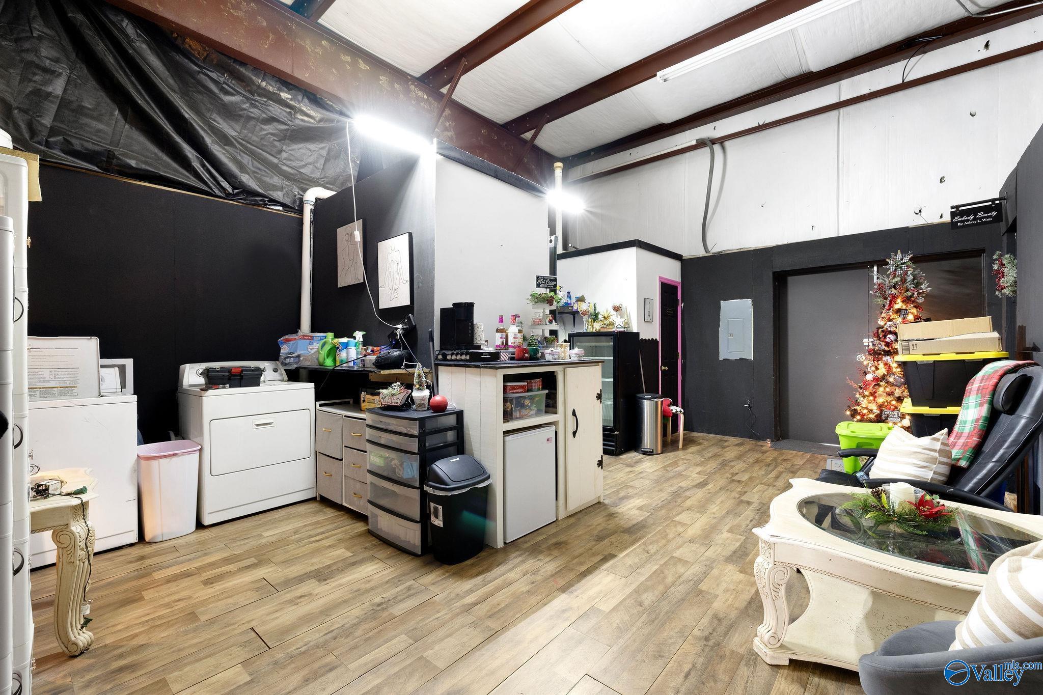 11740 US Highway 431