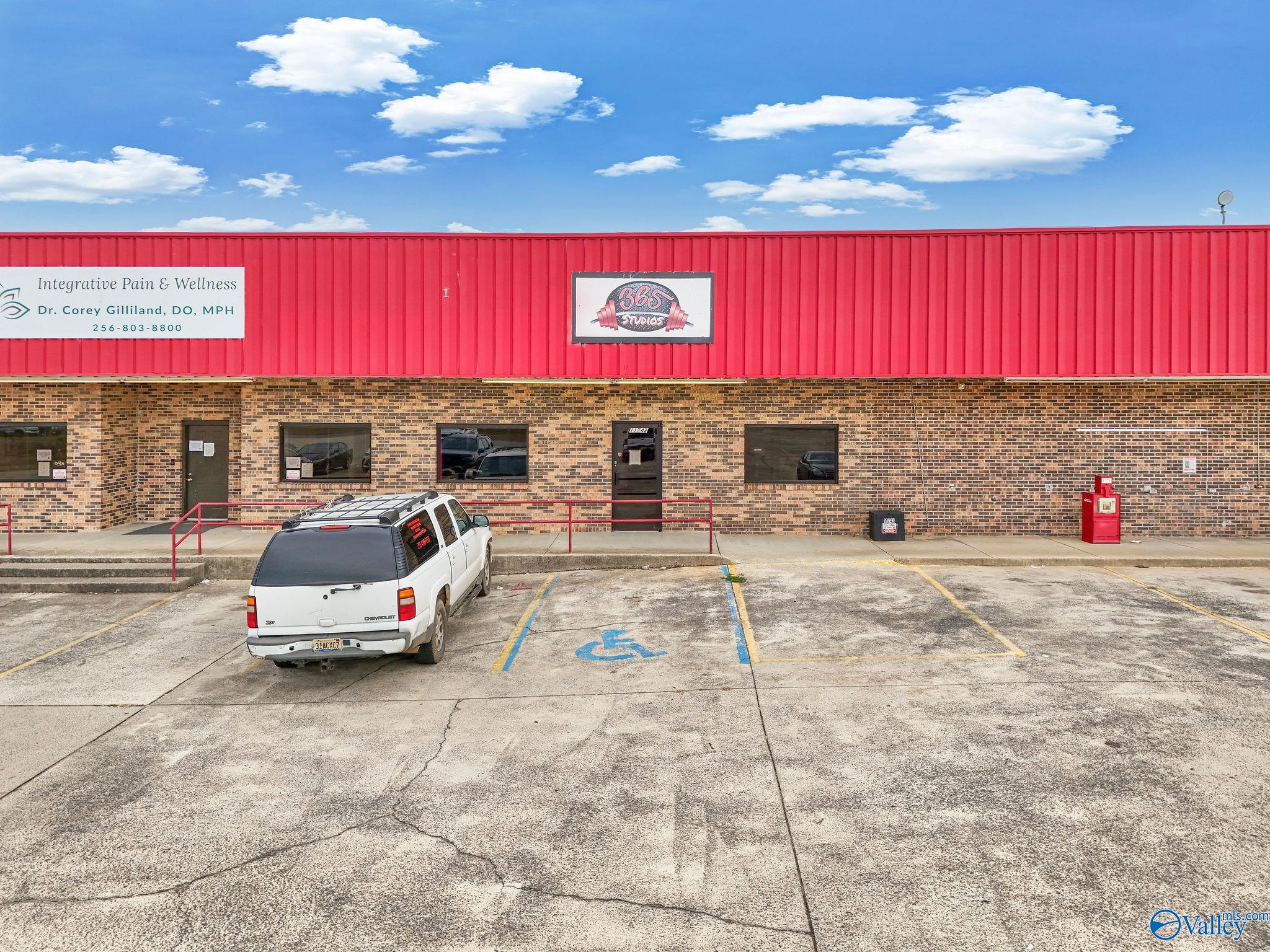 11740 US Highway 431