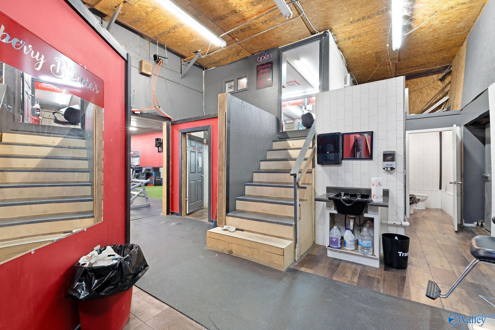 11740 US Highway 431