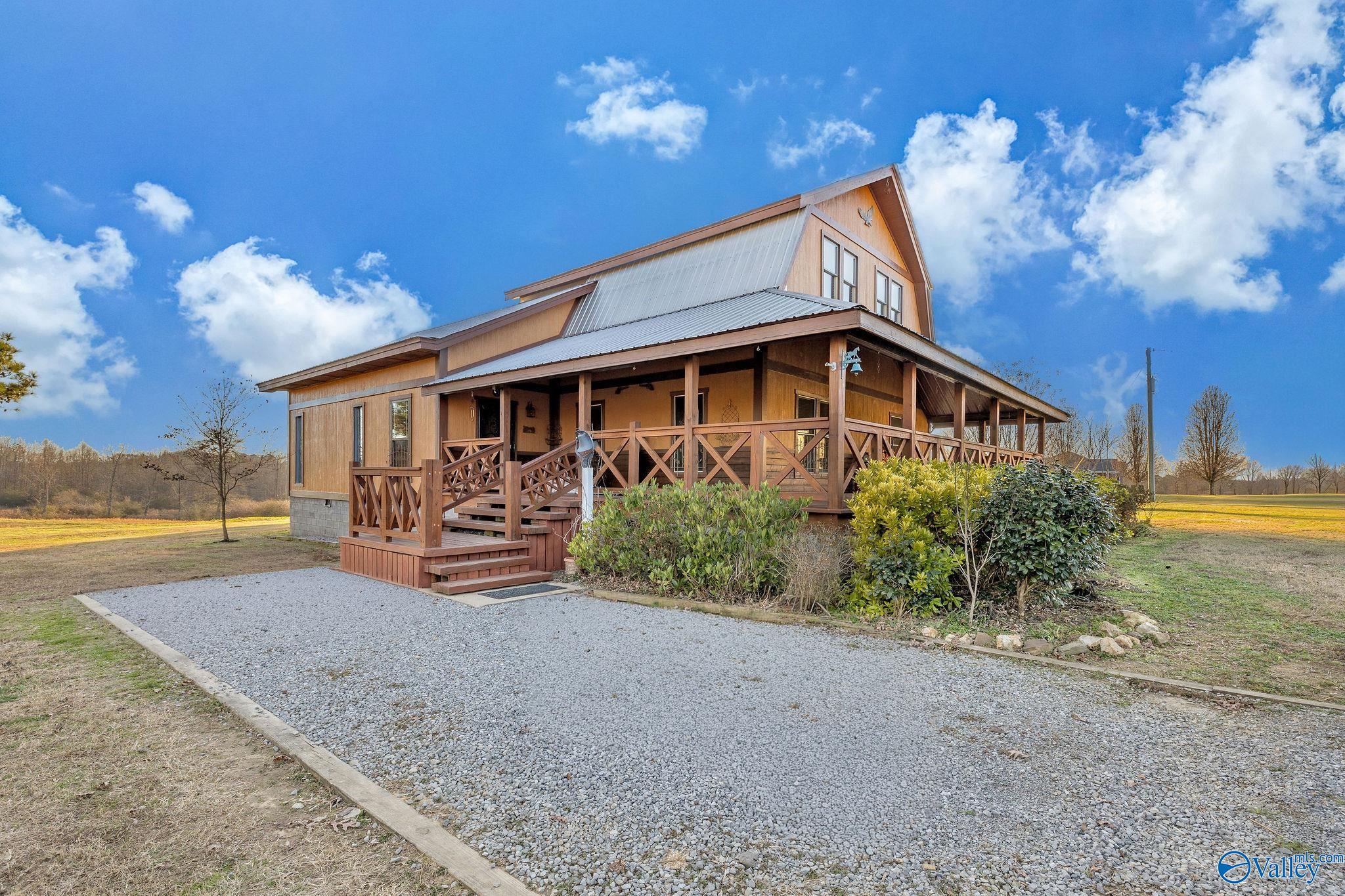 1223 County Road 359