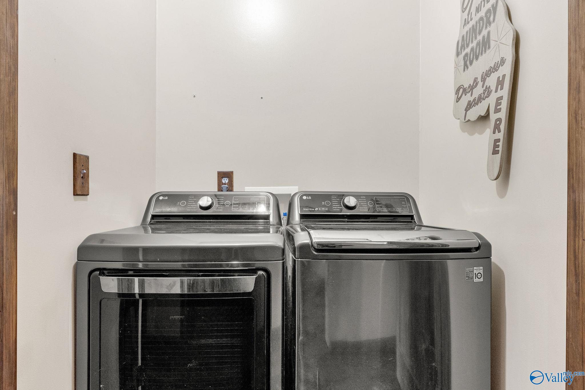 1223 County Road 359