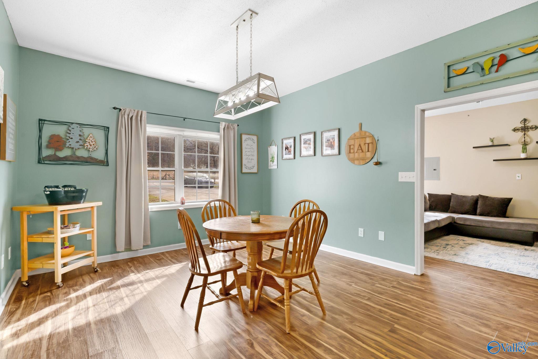 3816 Browns Valley Road