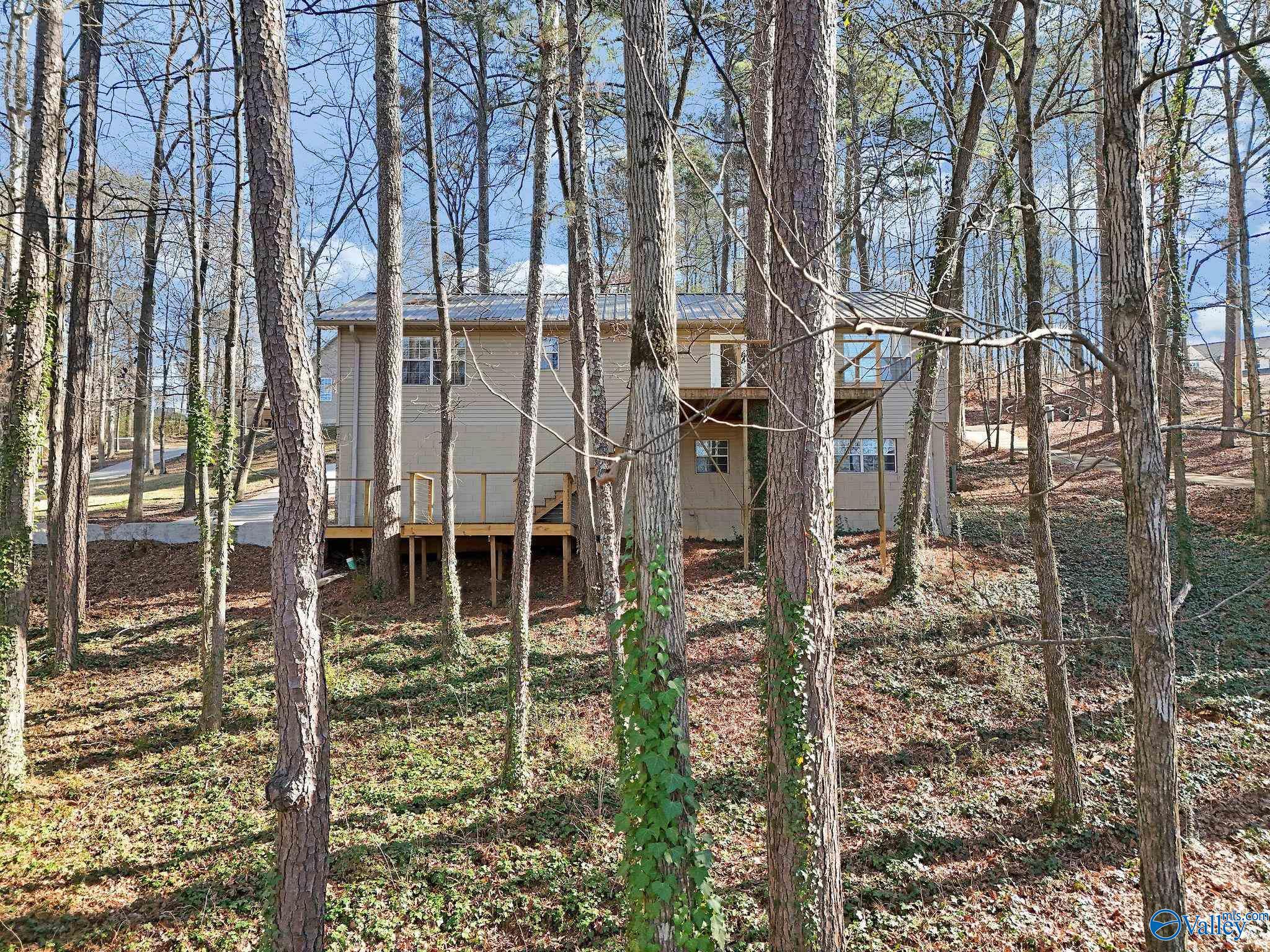3608 Briarwood Lane