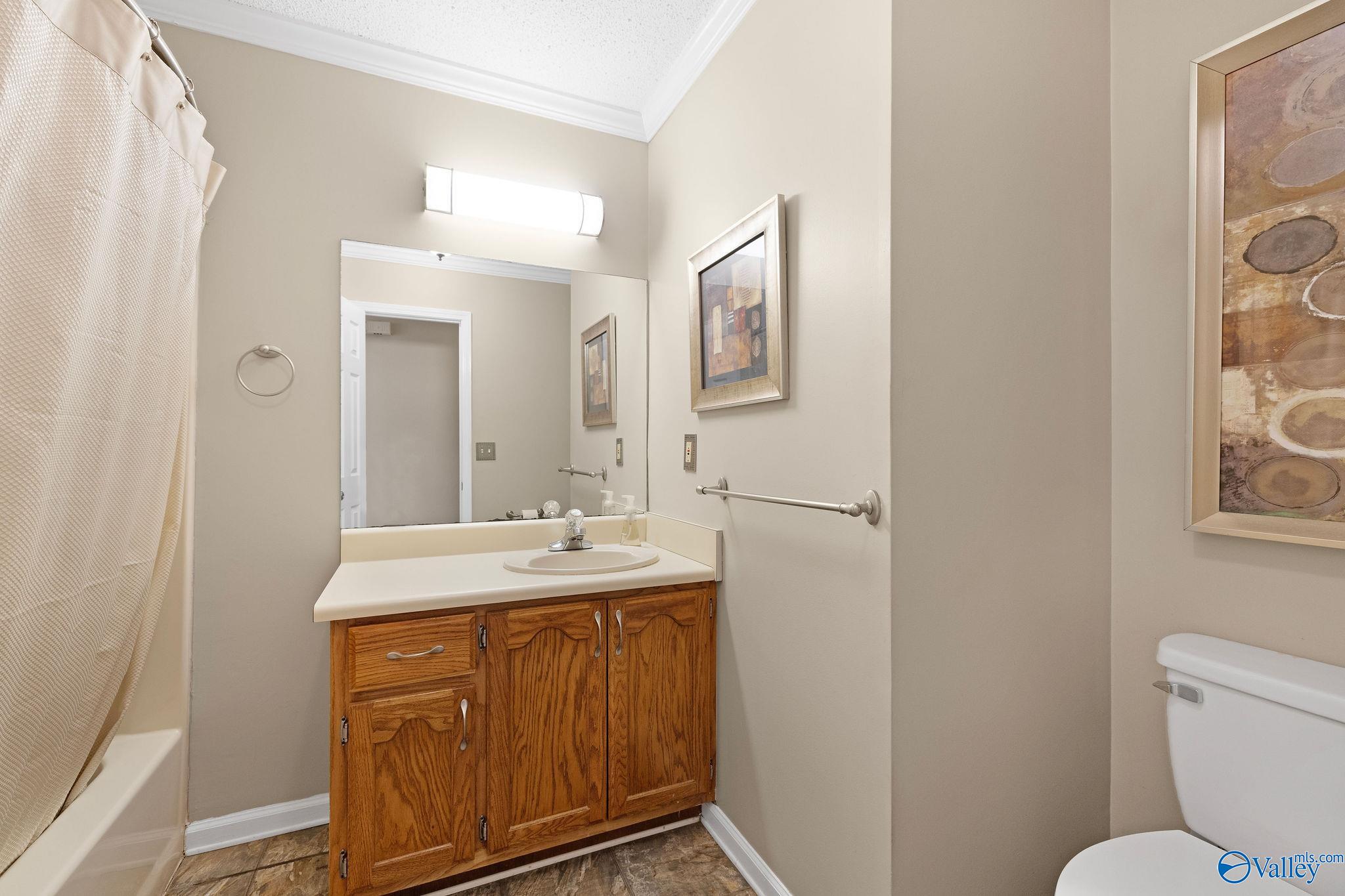 3608 Briarwood Lane