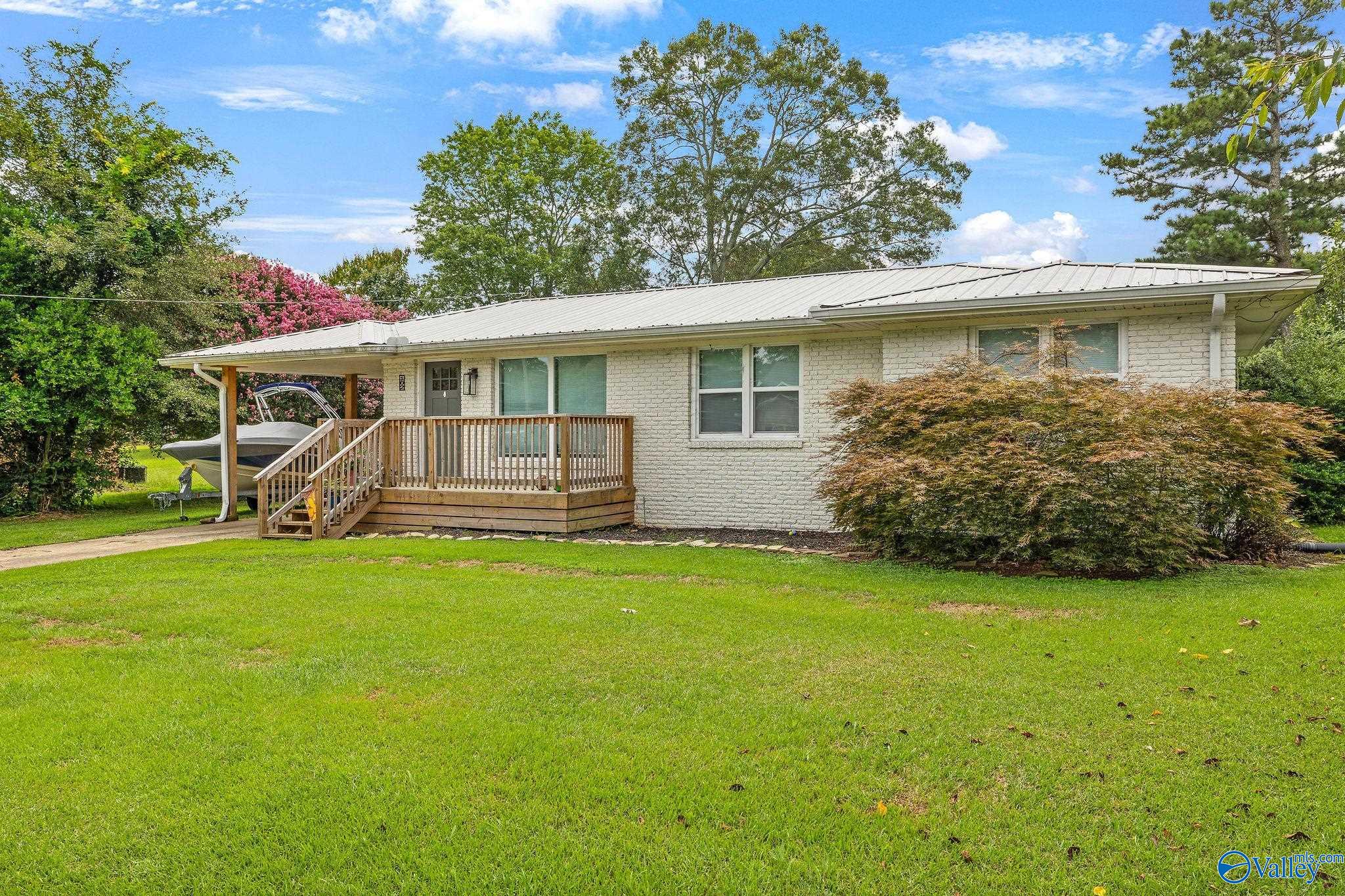 102 West Sims Avenue