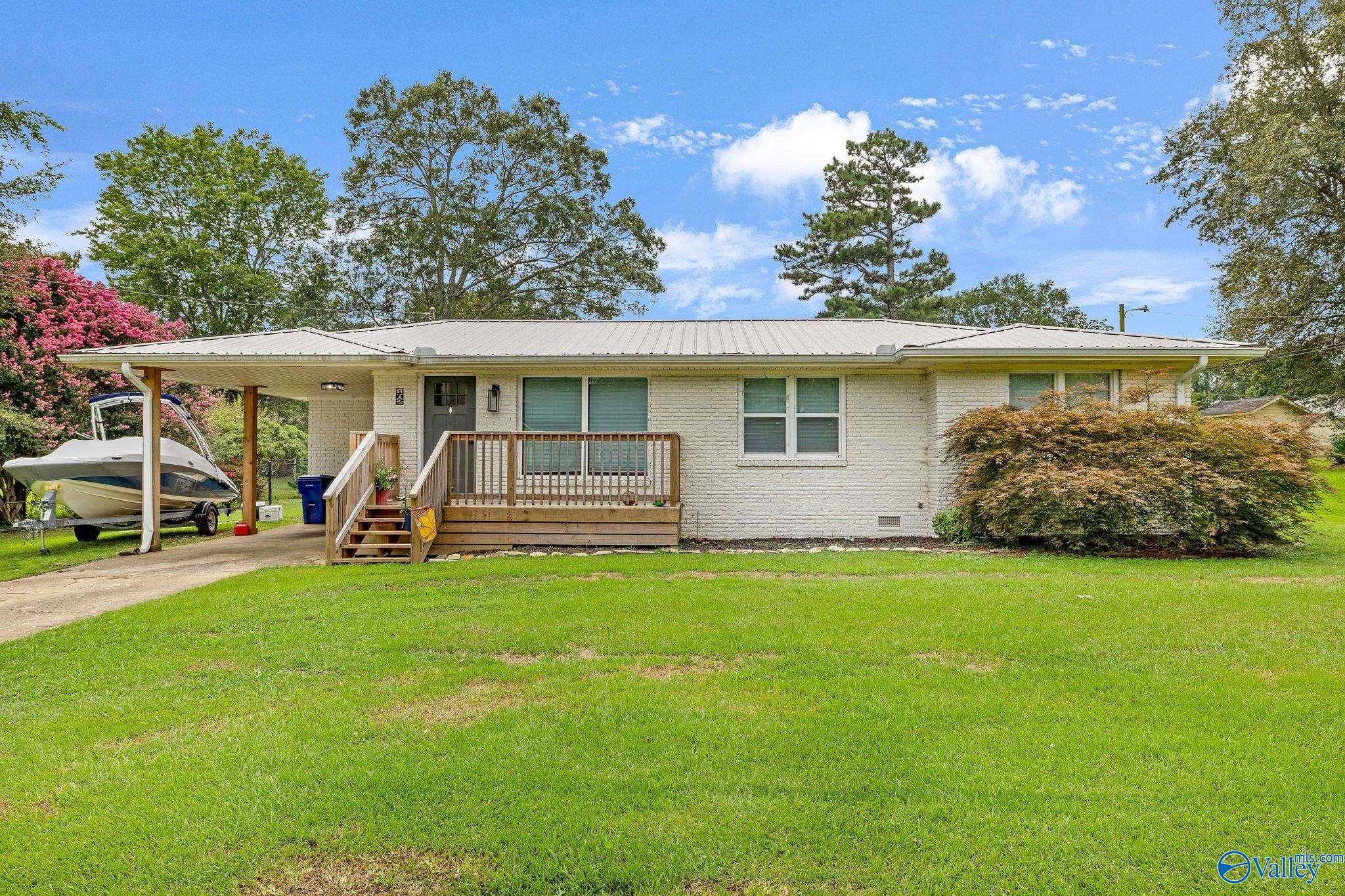 102 West Sims Avenue