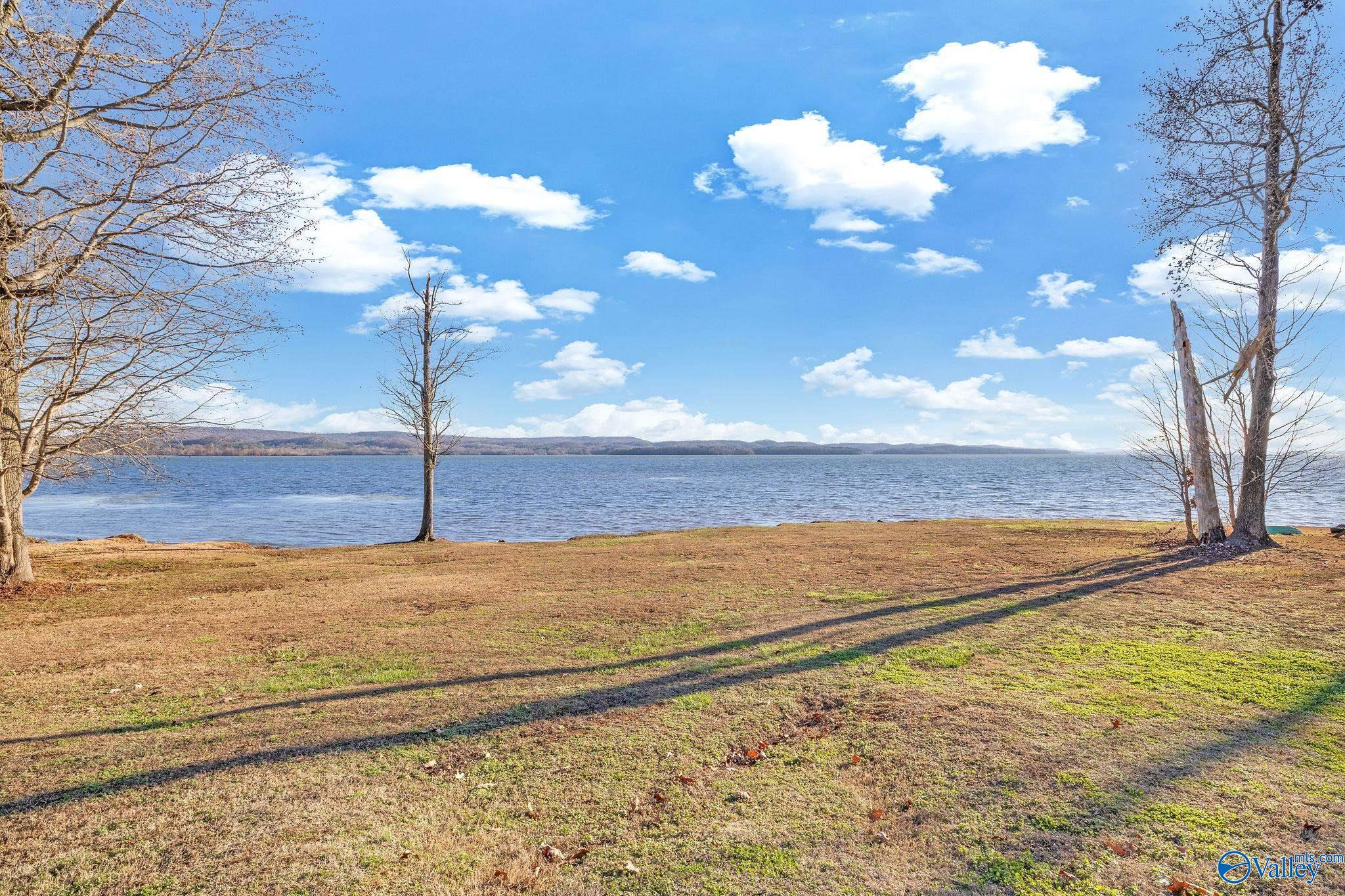 1442 Holiday Shores Road