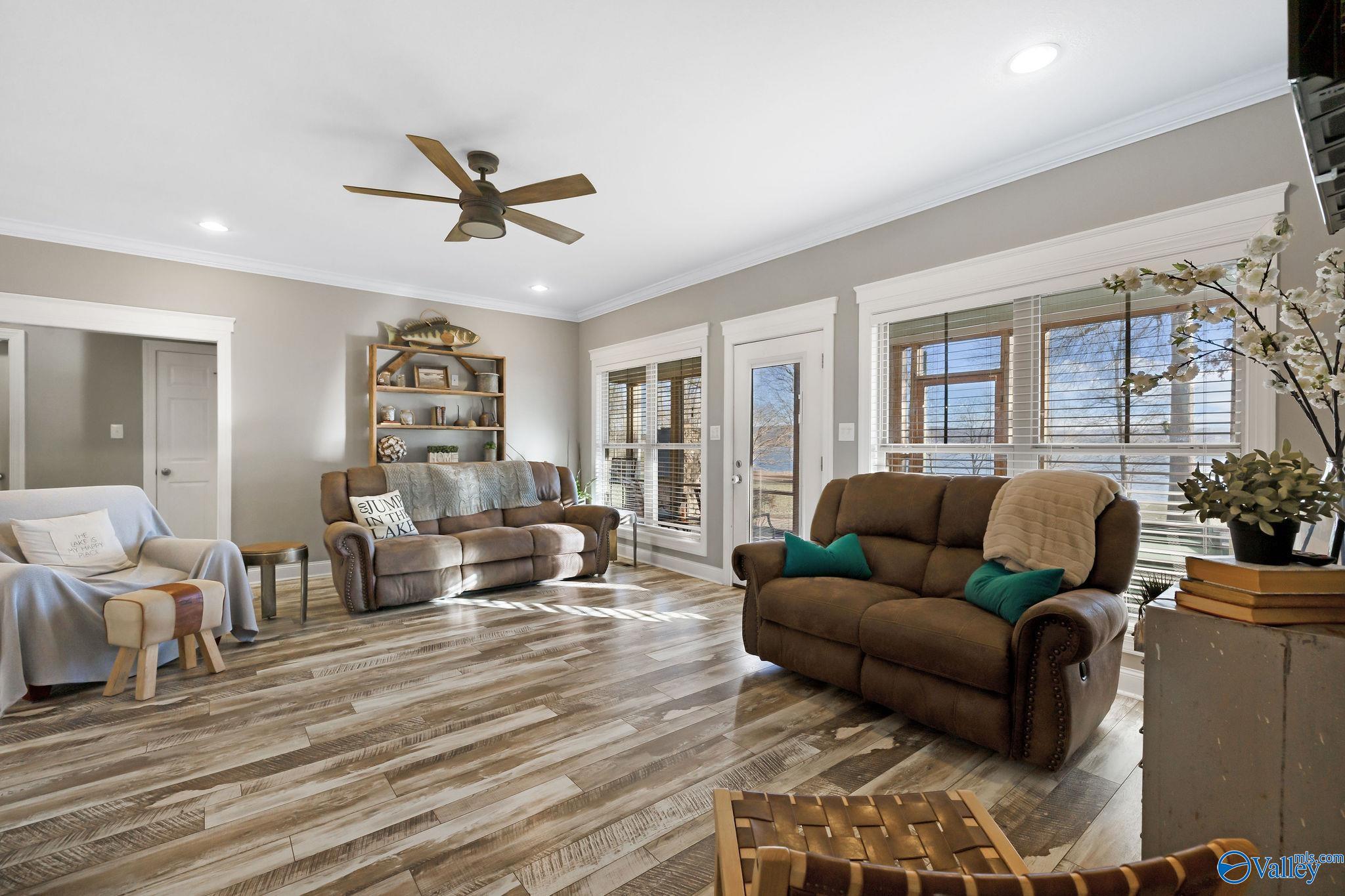 1442 Holiday Shores Road