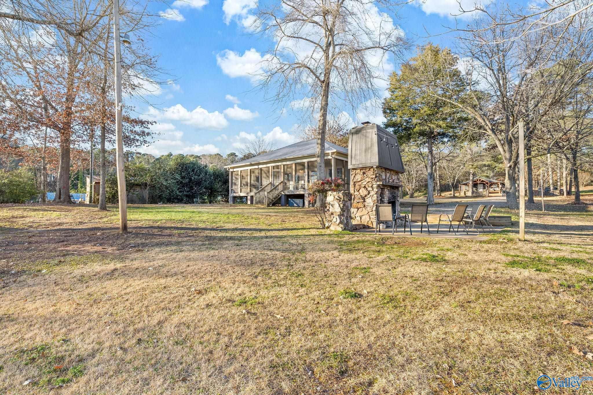 1442 Holiday Shores Road