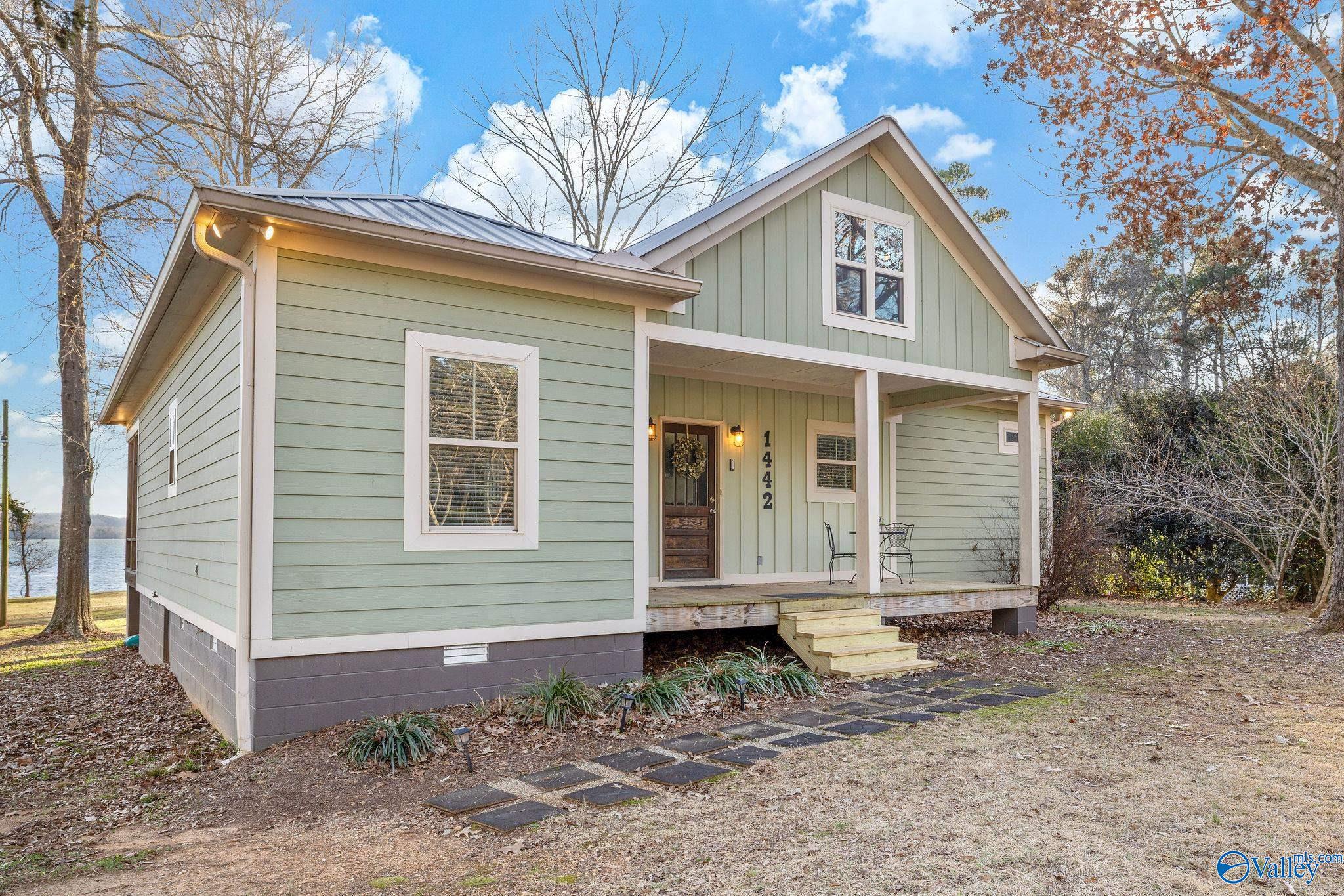 1442 Holiday Shores Road