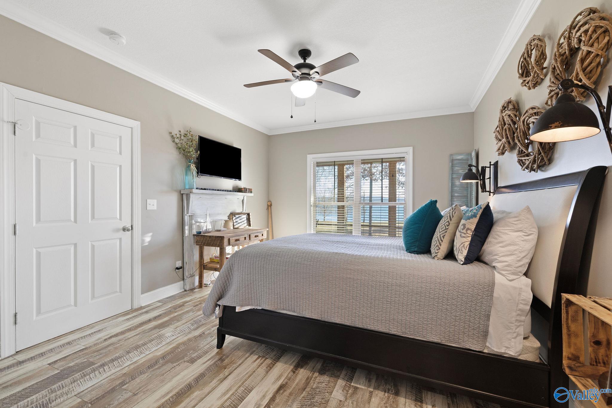 1442 Holiday Shores Road