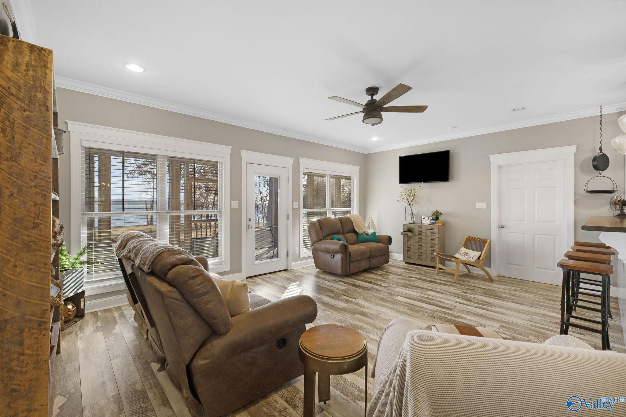 1442 Holiday Shores Road