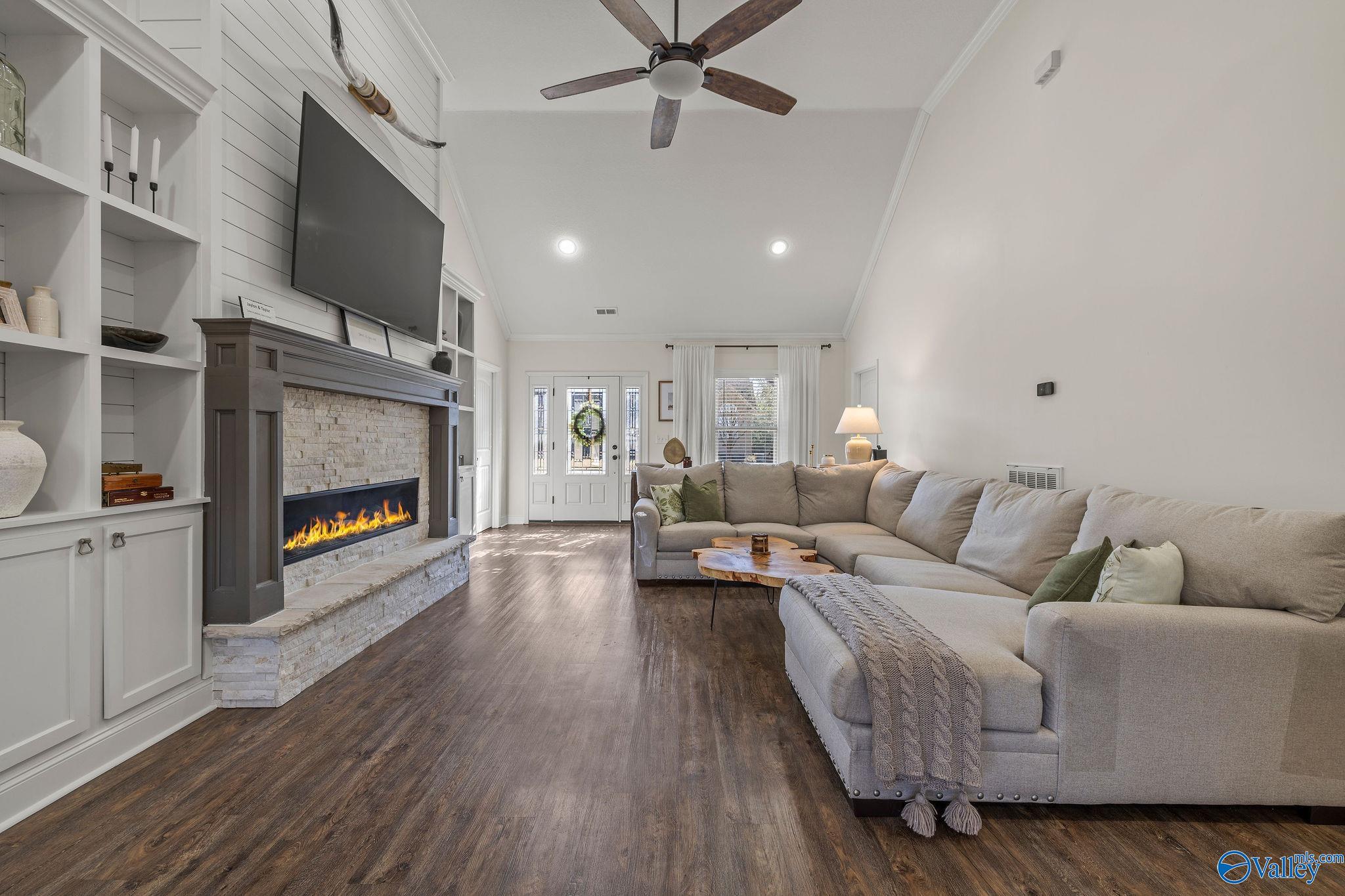 230 Berkshire Lane