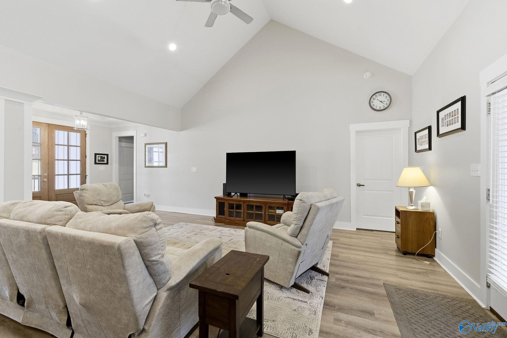 3586 Creek Path Road