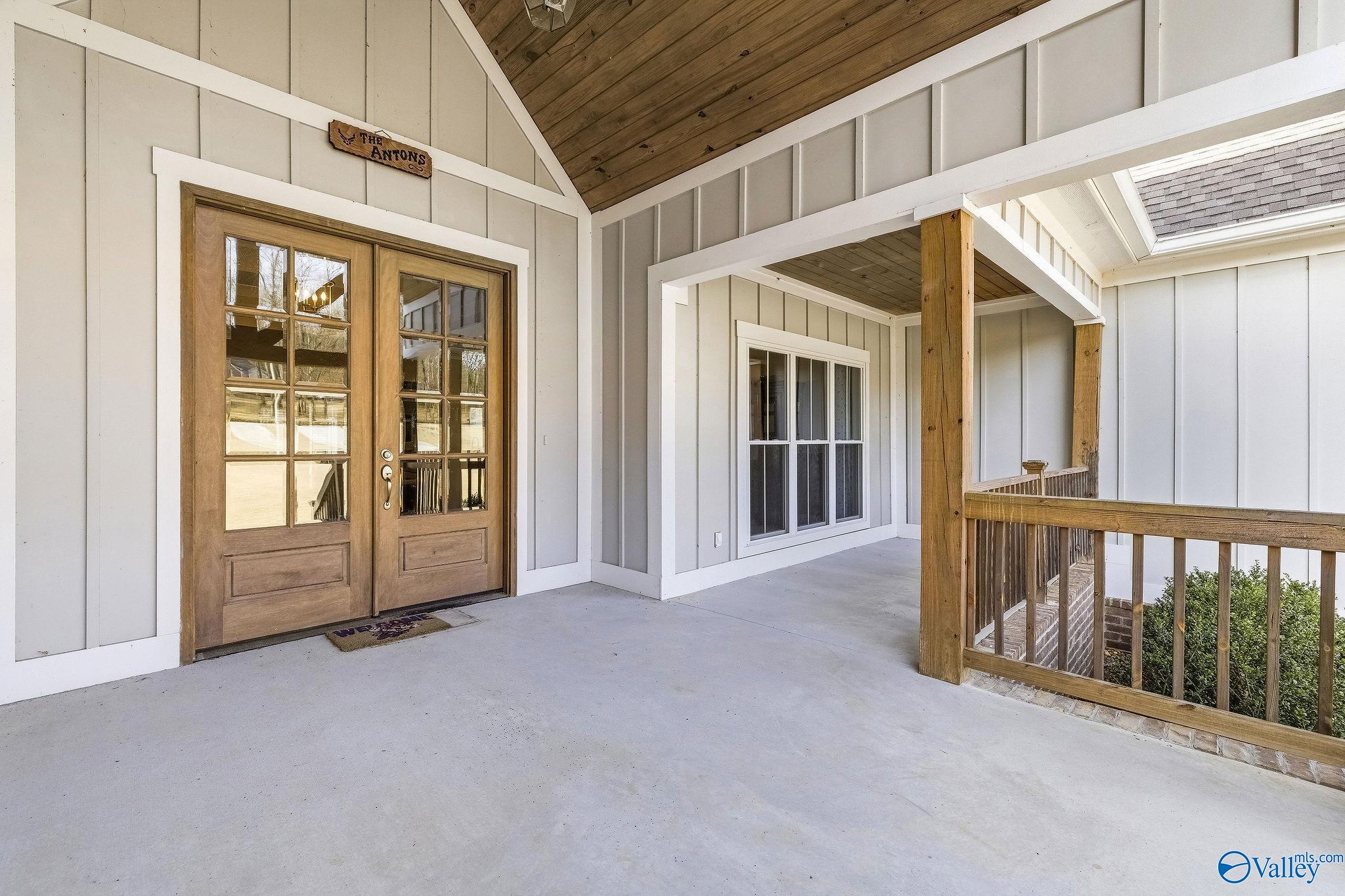 3586 Creek Path Road