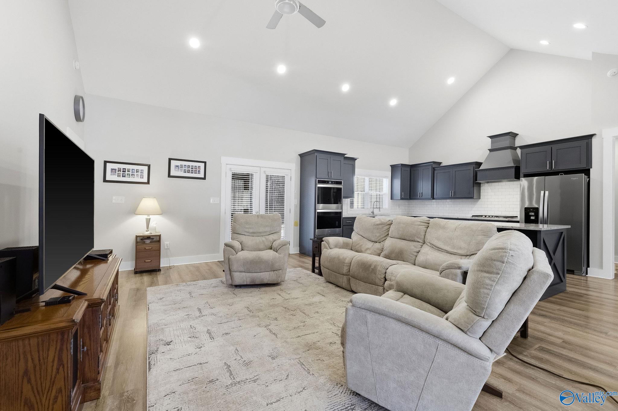 3586 Creek Path Road