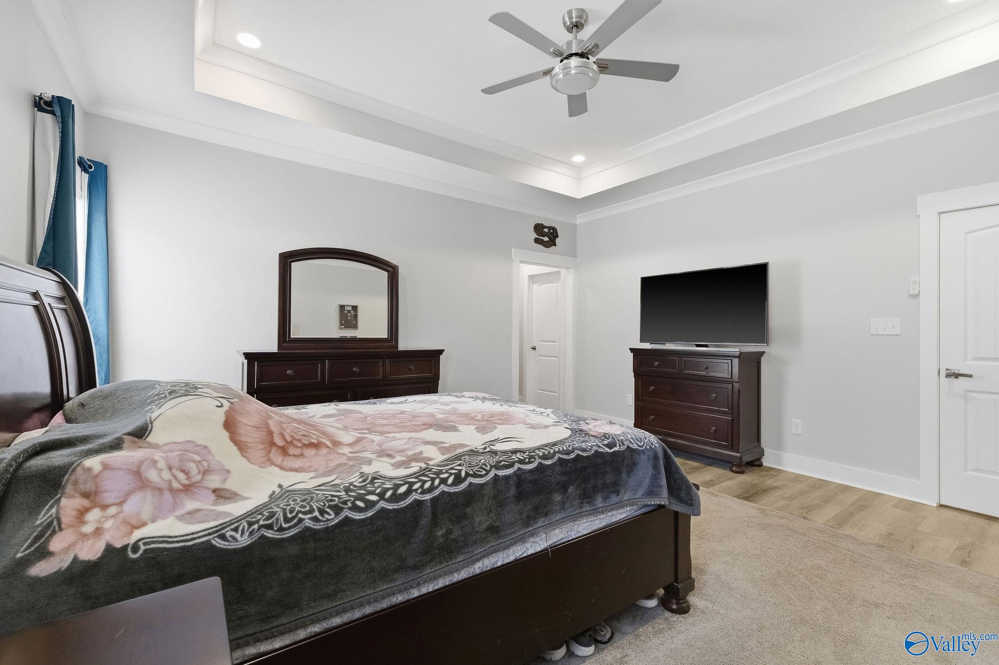 3586 Creek Path Road