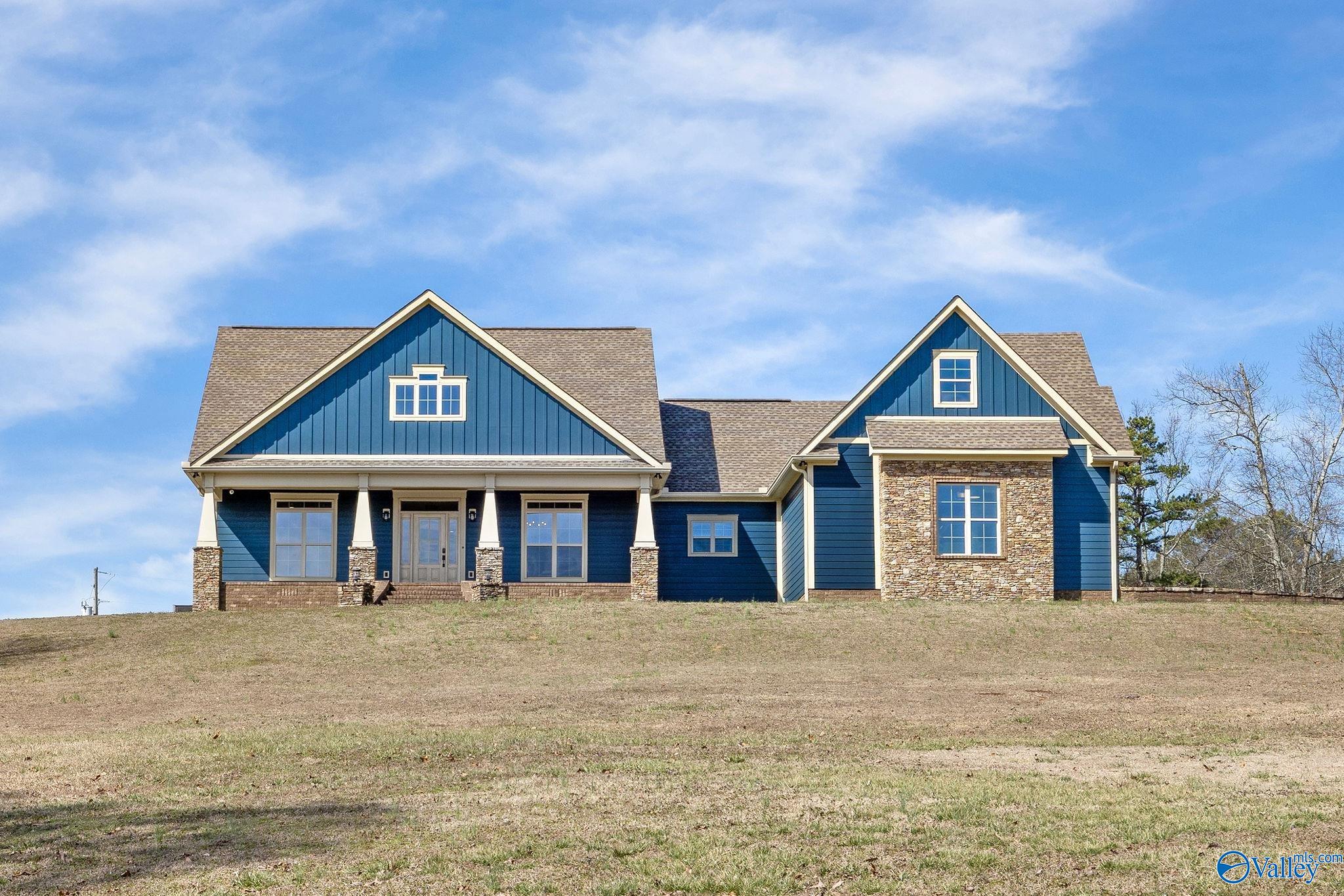 570 Mountain Heights Ridge