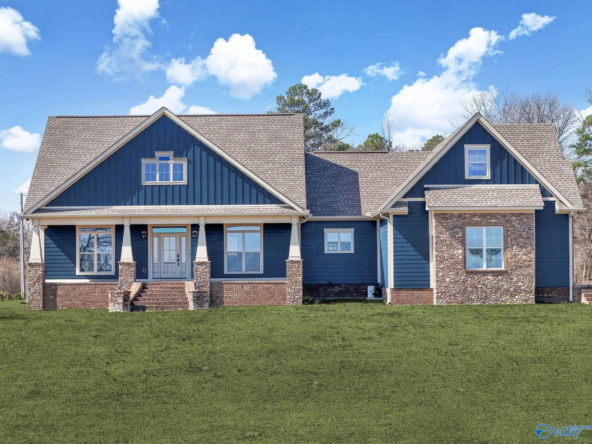 570 Mountain Heights Ridge