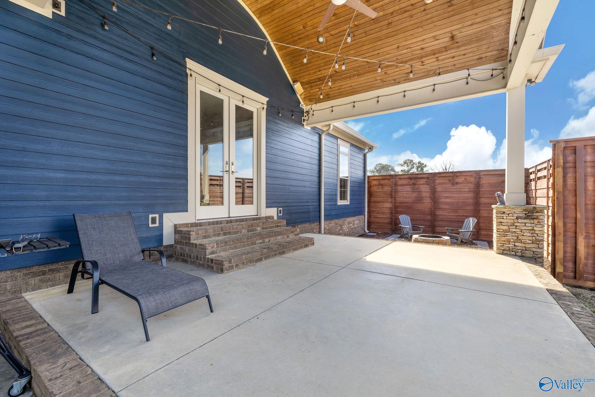 570 Mountain Heights Ridge