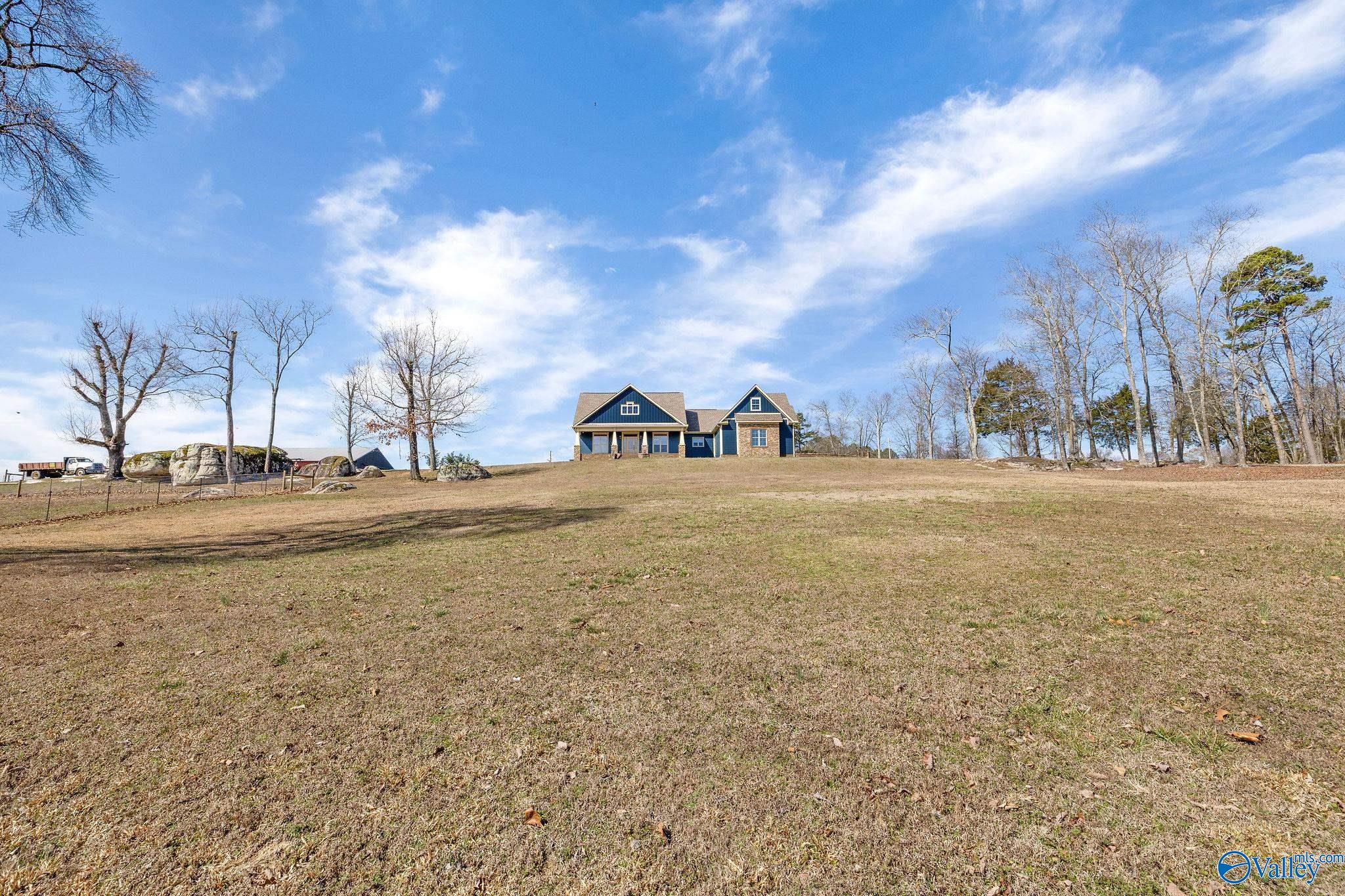 570 Mountain Heights Ridge