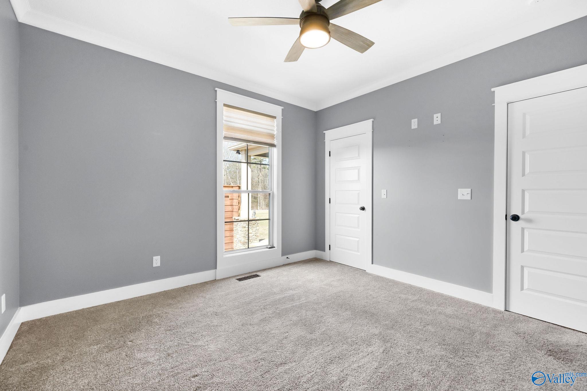 570 Mountain Heights Ridge