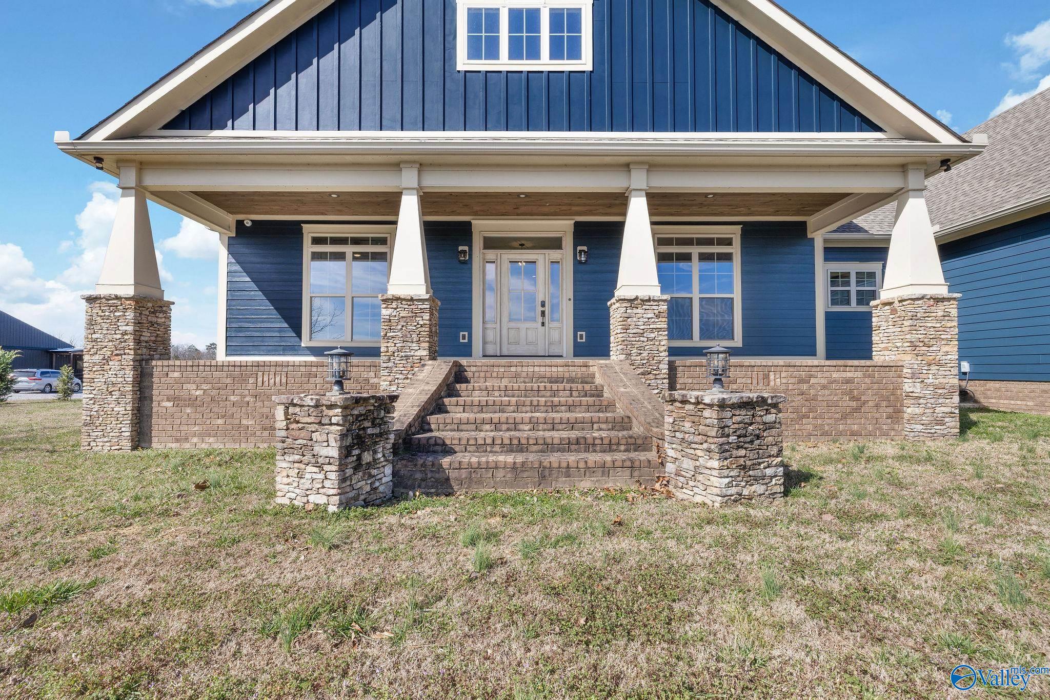 570 Mountain Heights Ridge