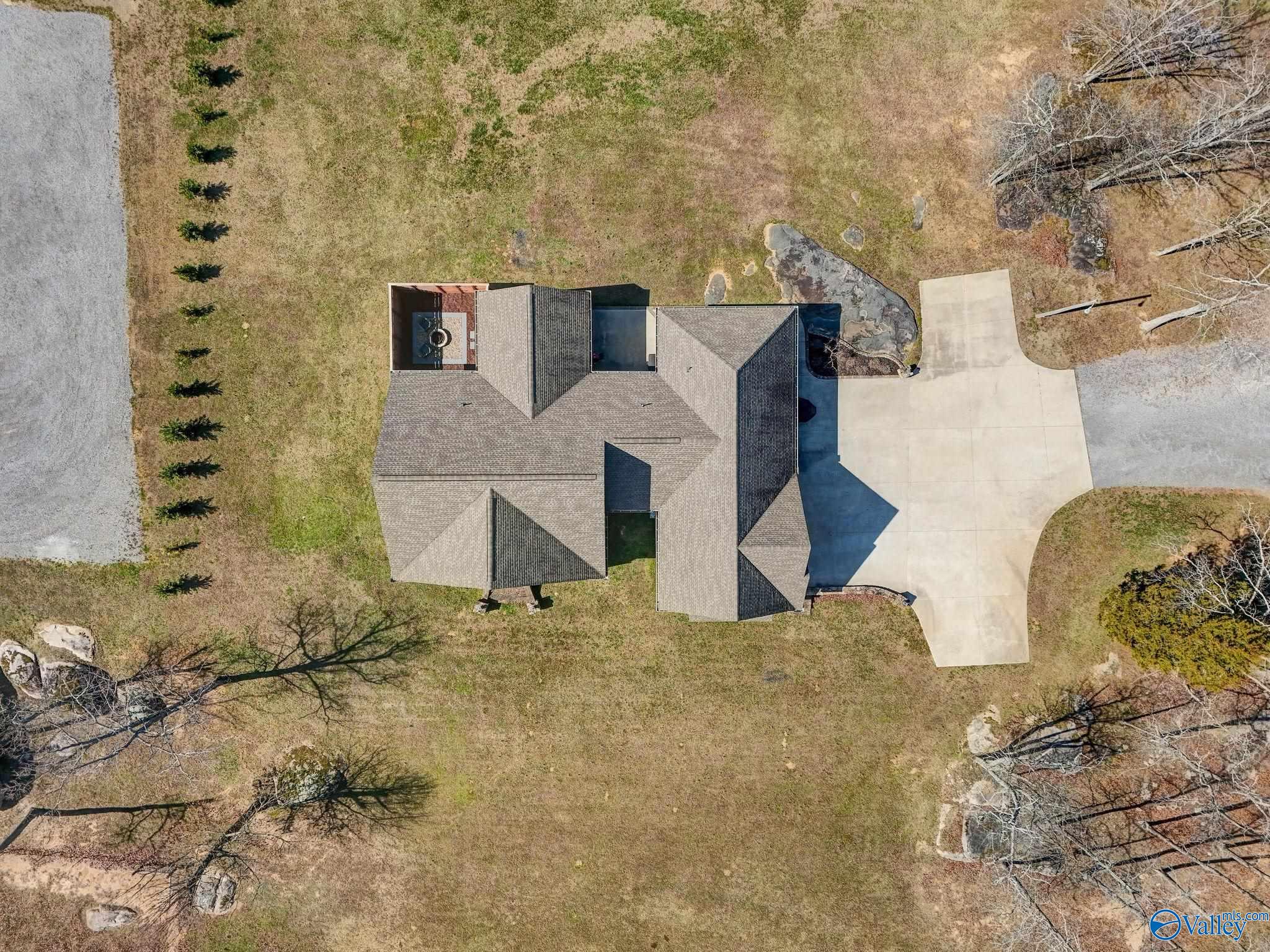 570 Mountain Heights Ridge