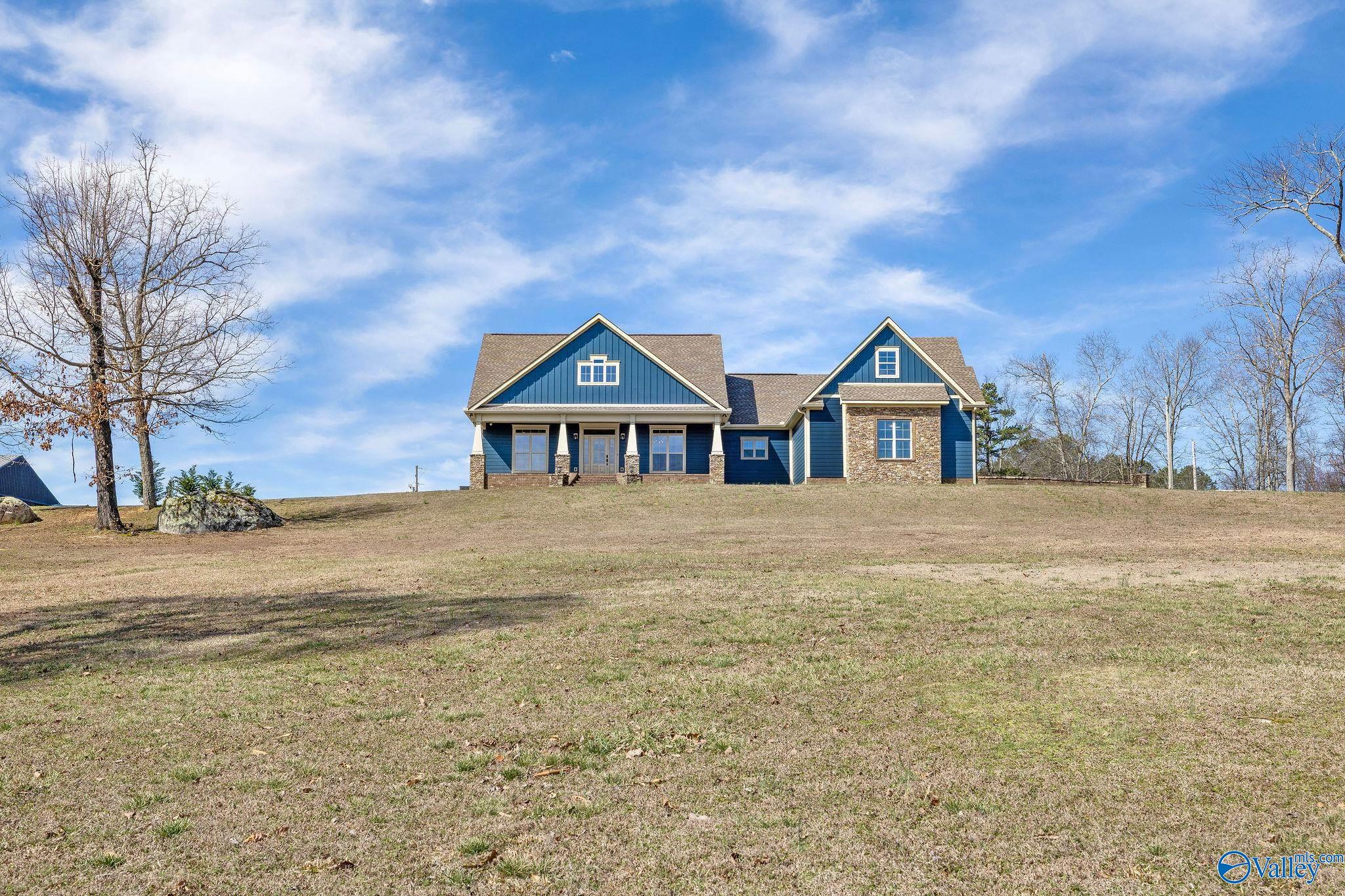 570 Mountain Heights Ridge